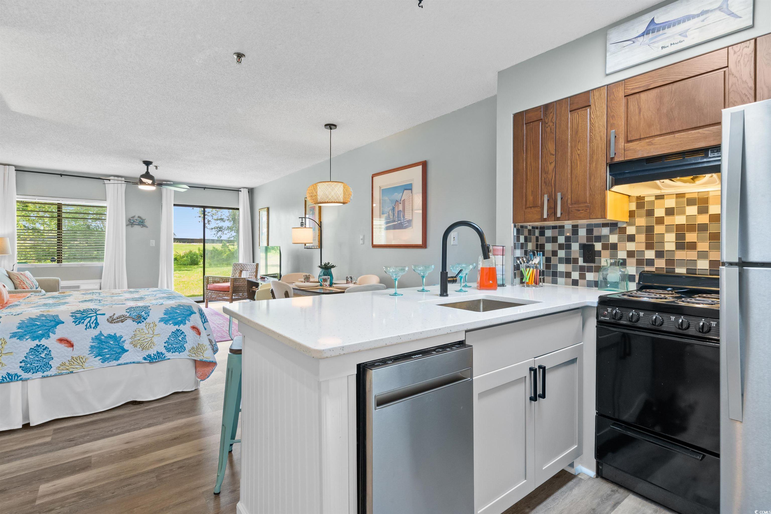 1100 Possum Trot Rd. Property Photo 14