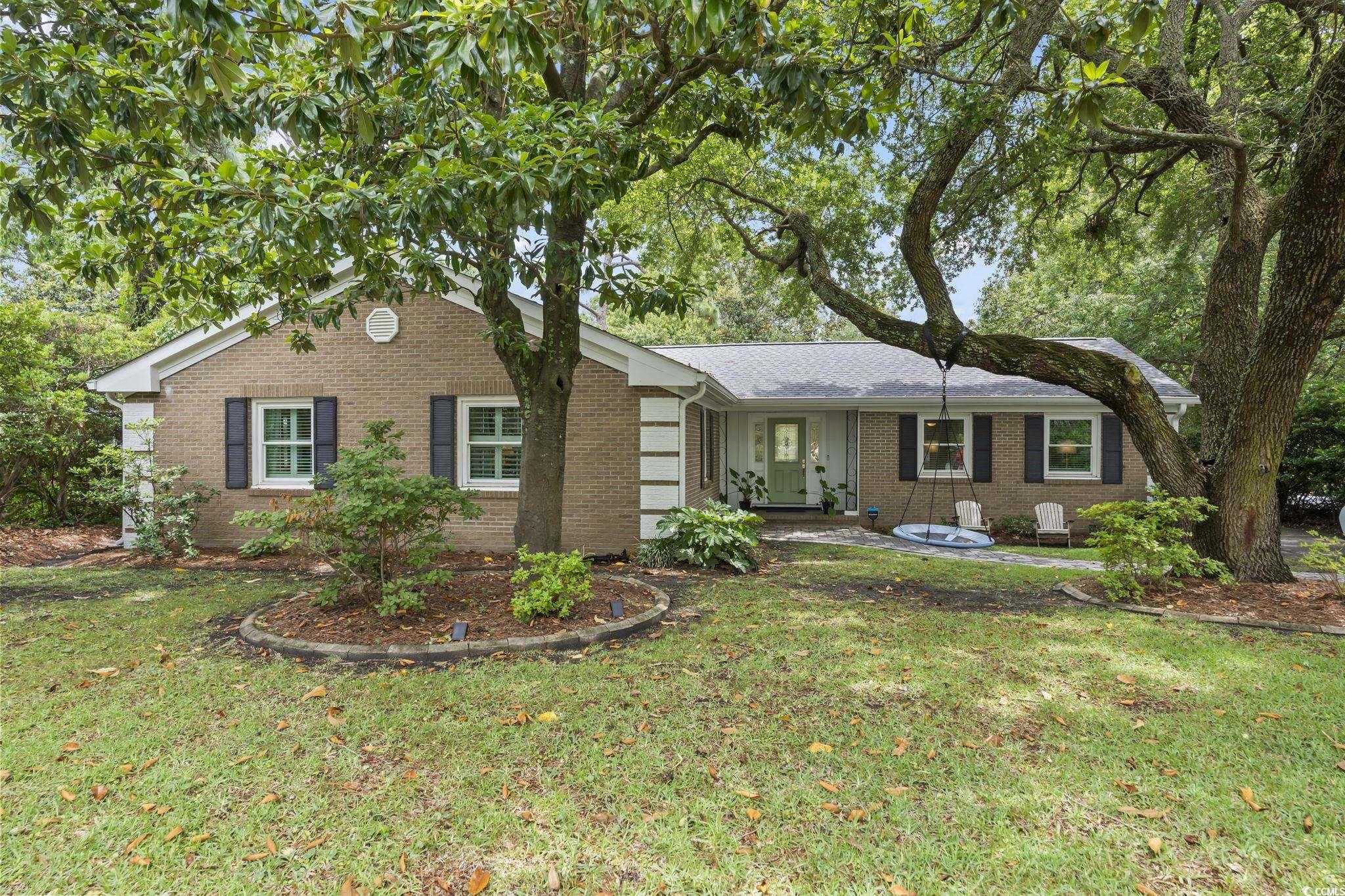 5626 Woodside Ave. Property Photo 1