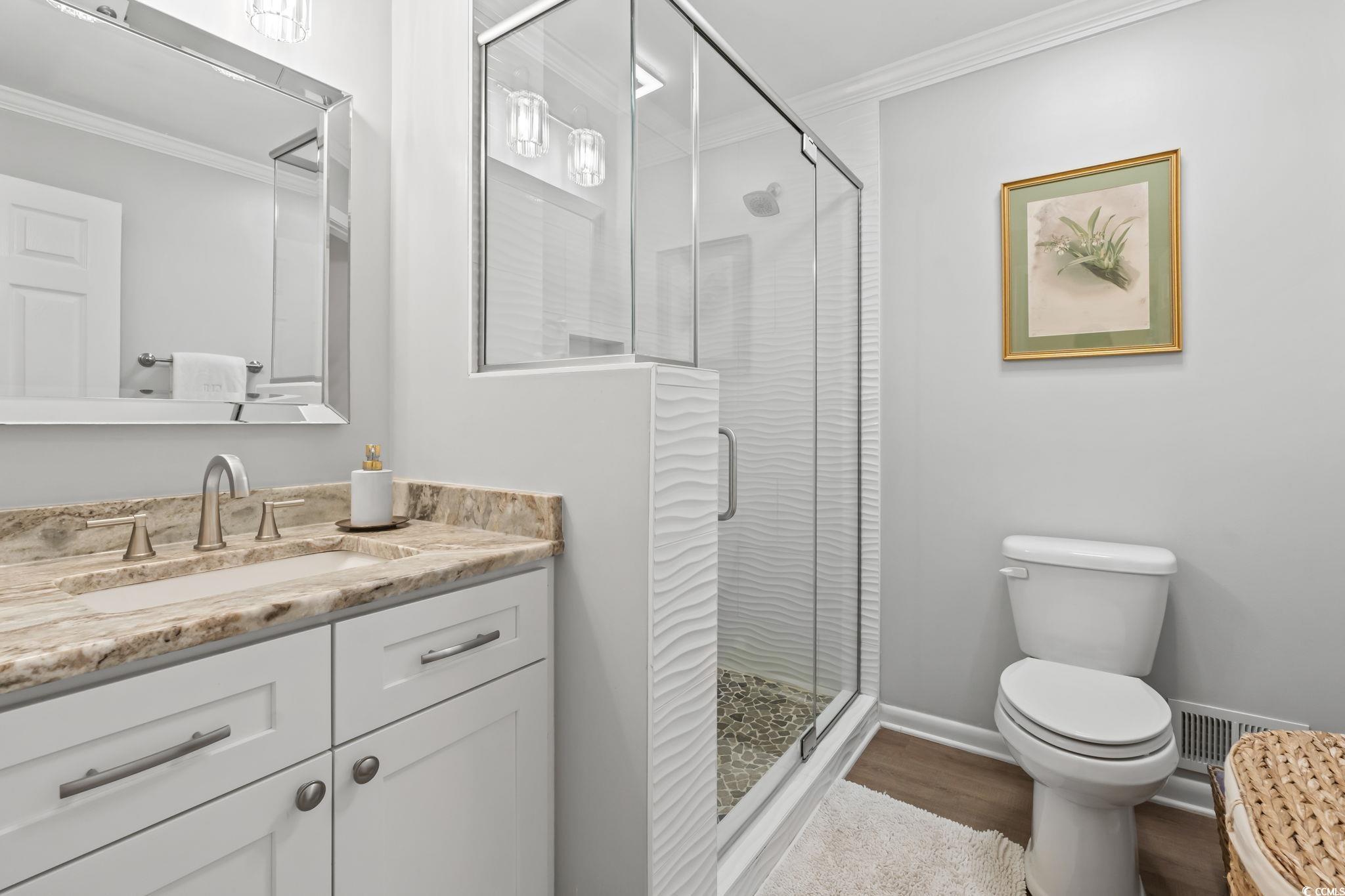 5626 Woodside Ave. Property Photo 16
