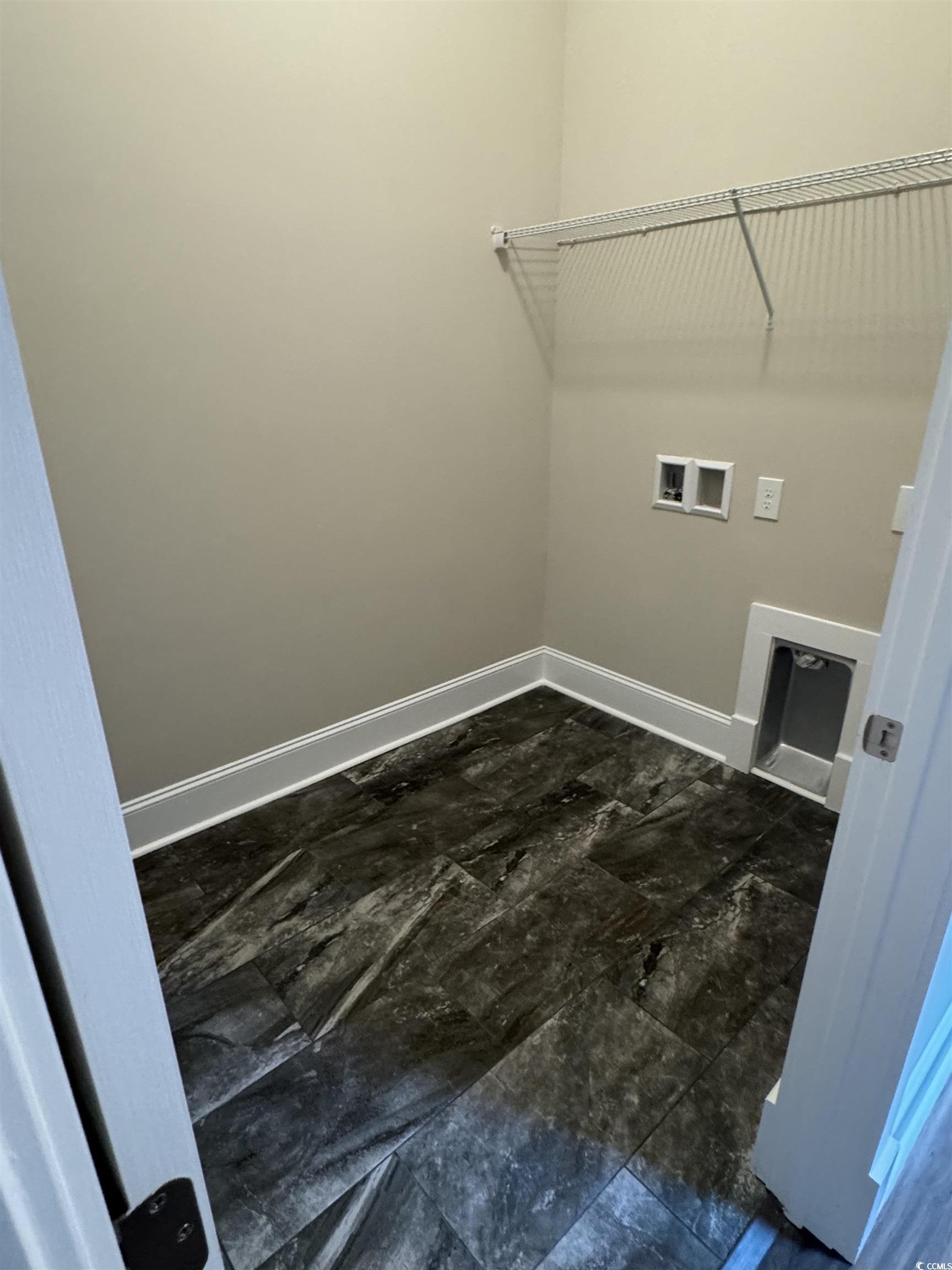 852 Iris St. Property Photo 14