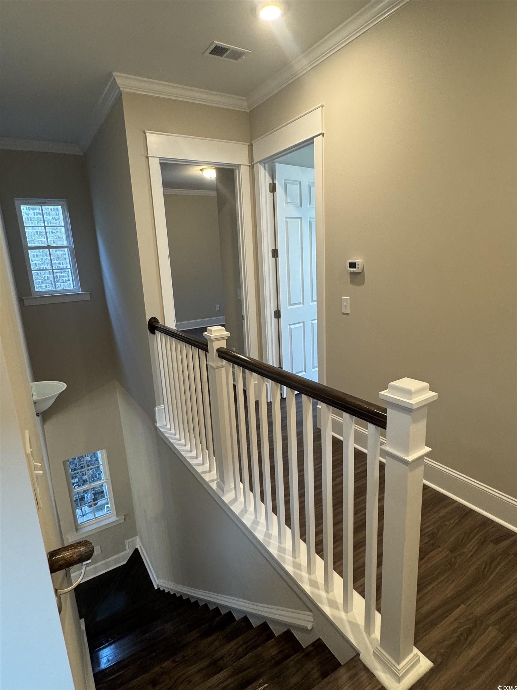 852 Iris St. Property Photo 17