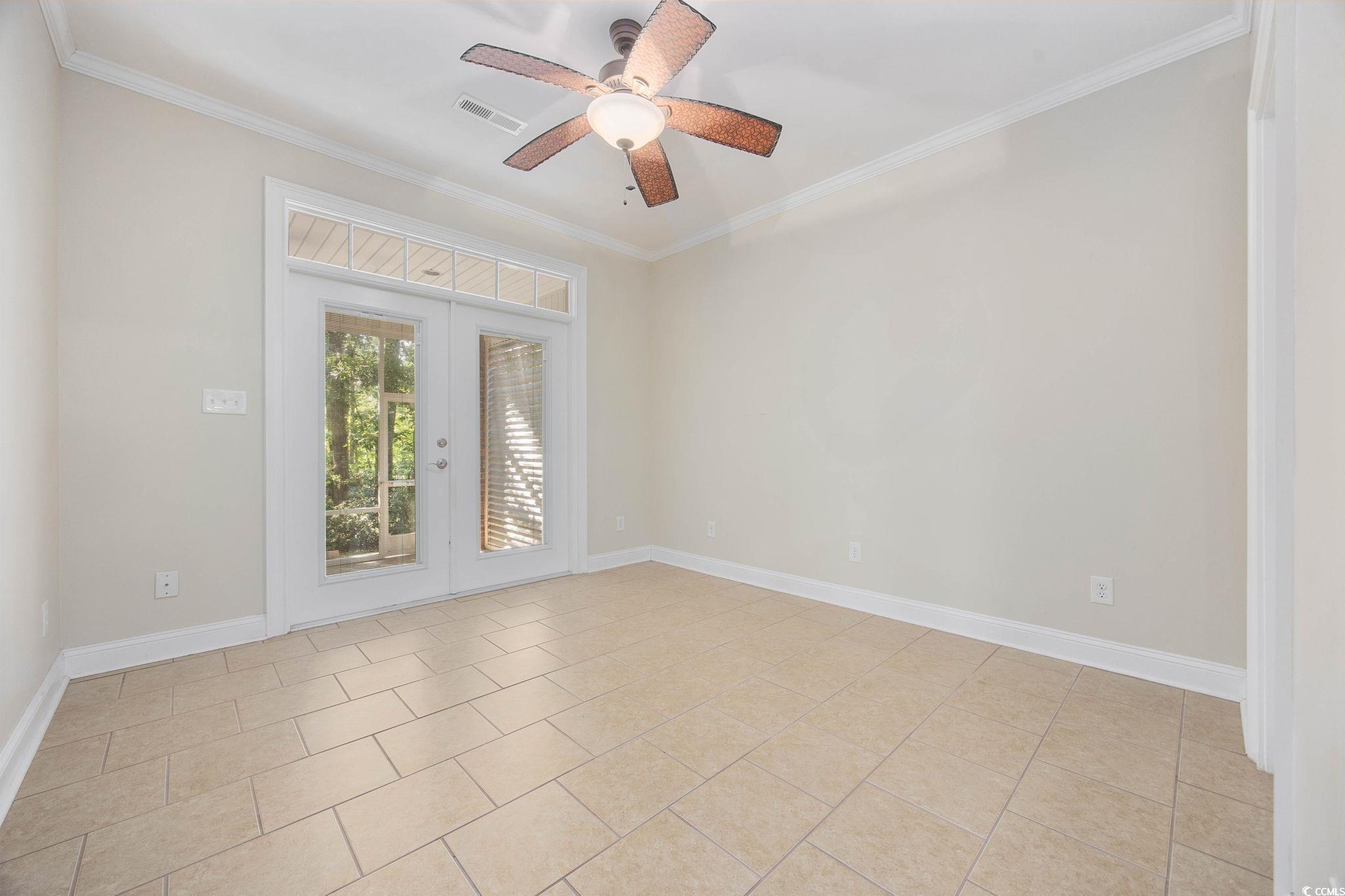 112 Charles Towne Ln. Property Photo 23