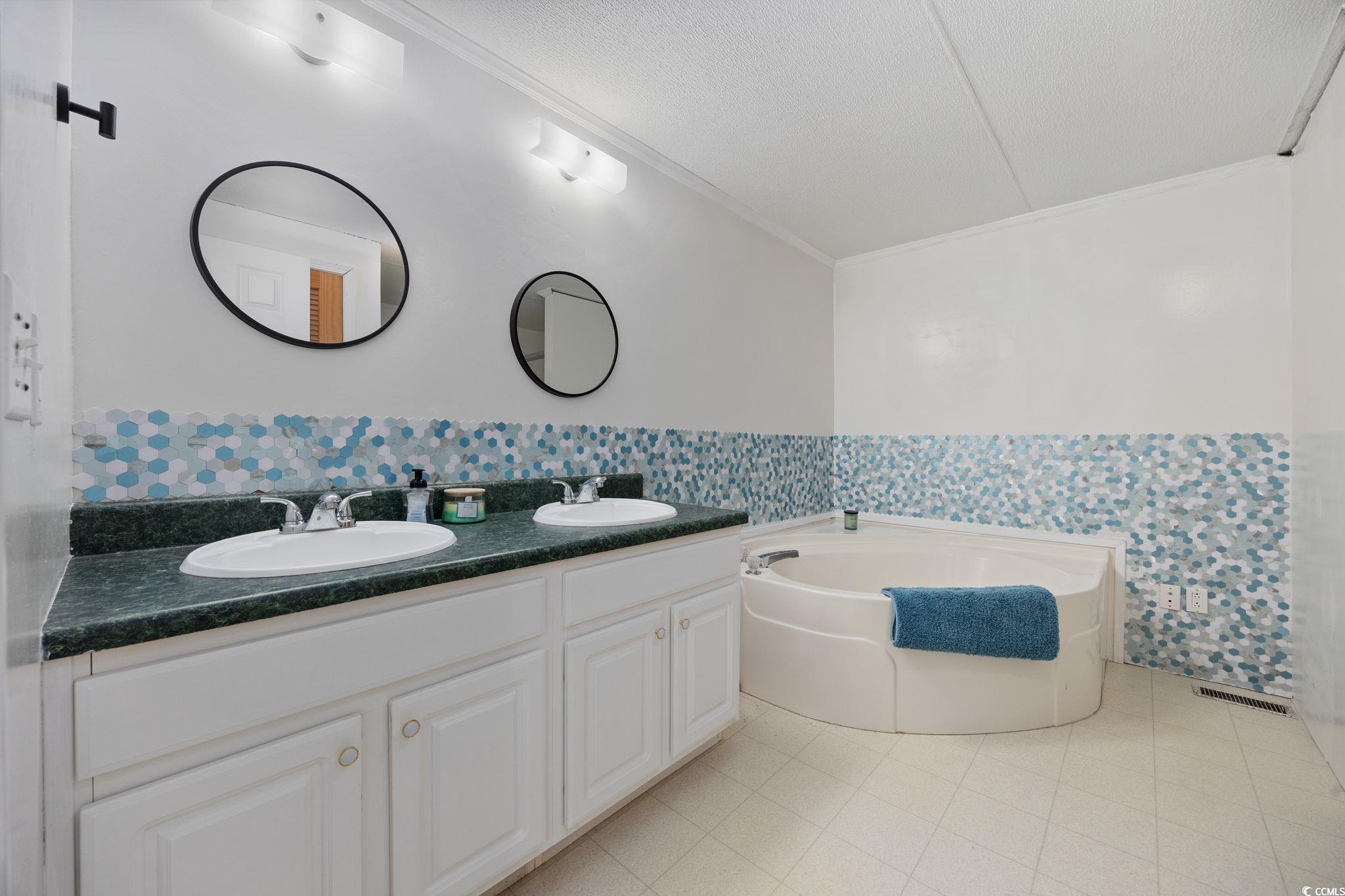 8064 Youngwood Turn Property Photo 13