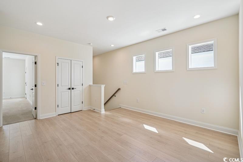 2612 Hillbourne Loop Property Photo 7