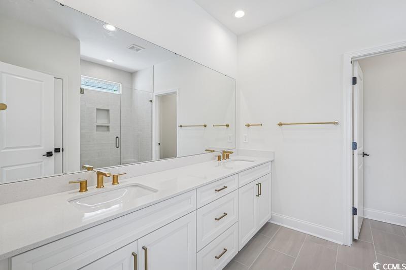 2612 Hillbourne Loop Property Photo 9