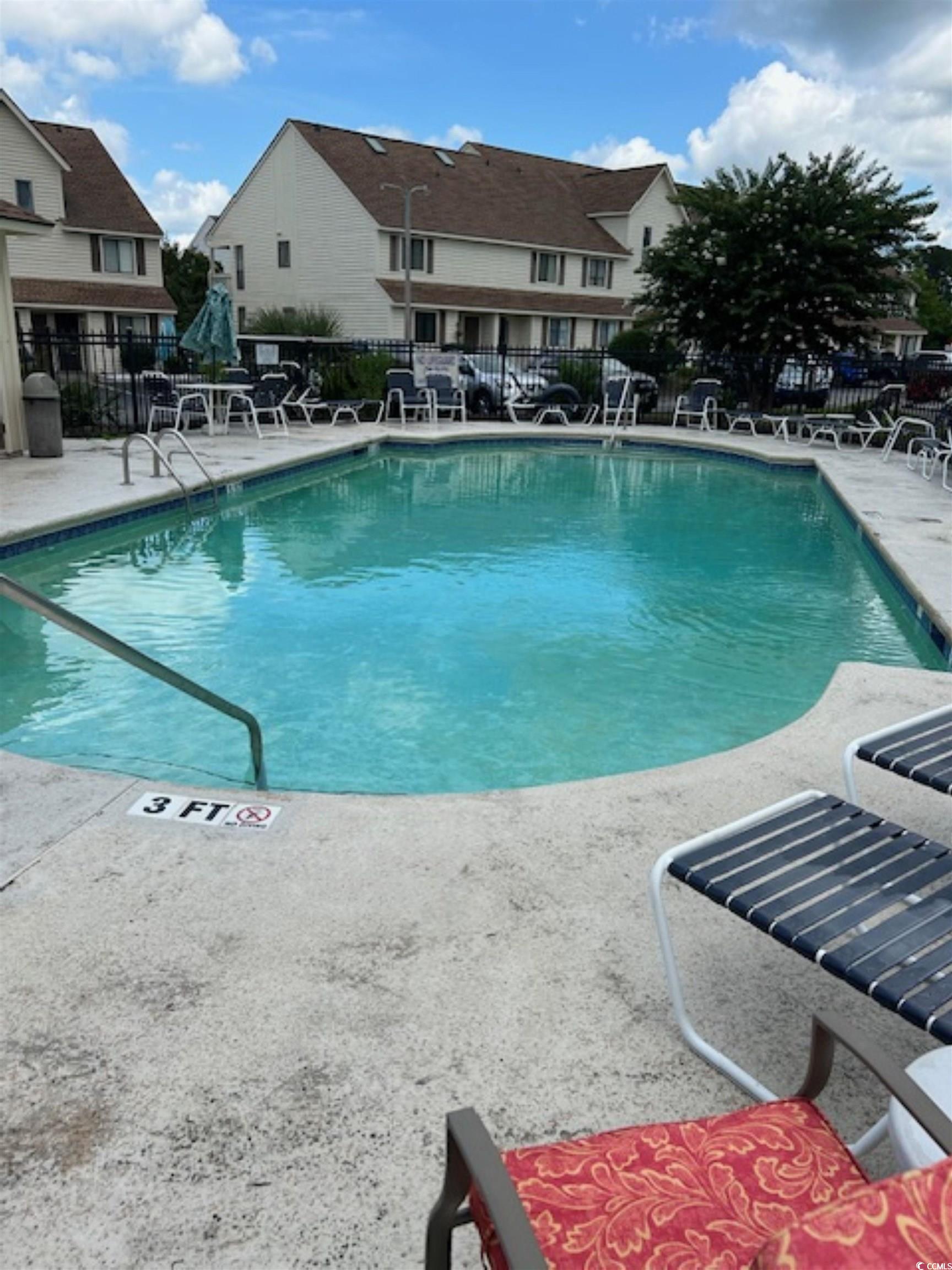 510 Fairwood Lakes Dr. Property Photo 3