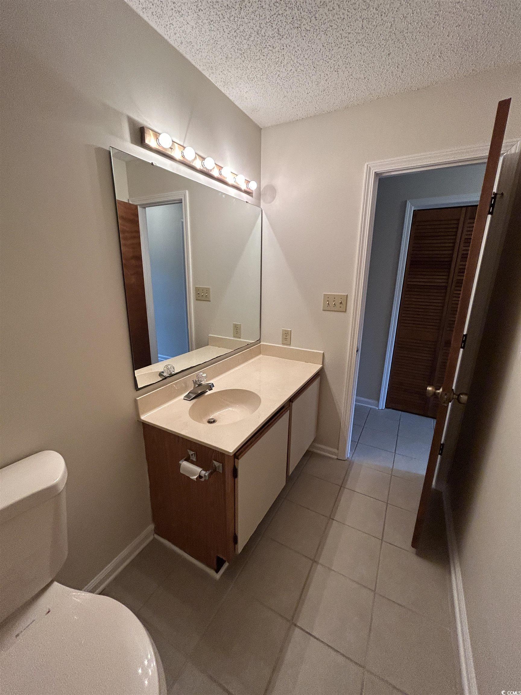 510 Fairwood Lakes Dr. Property Photo 13