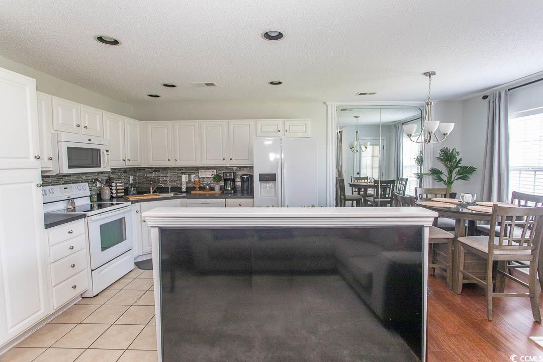 325 River Run Dr. Property Photo 8
