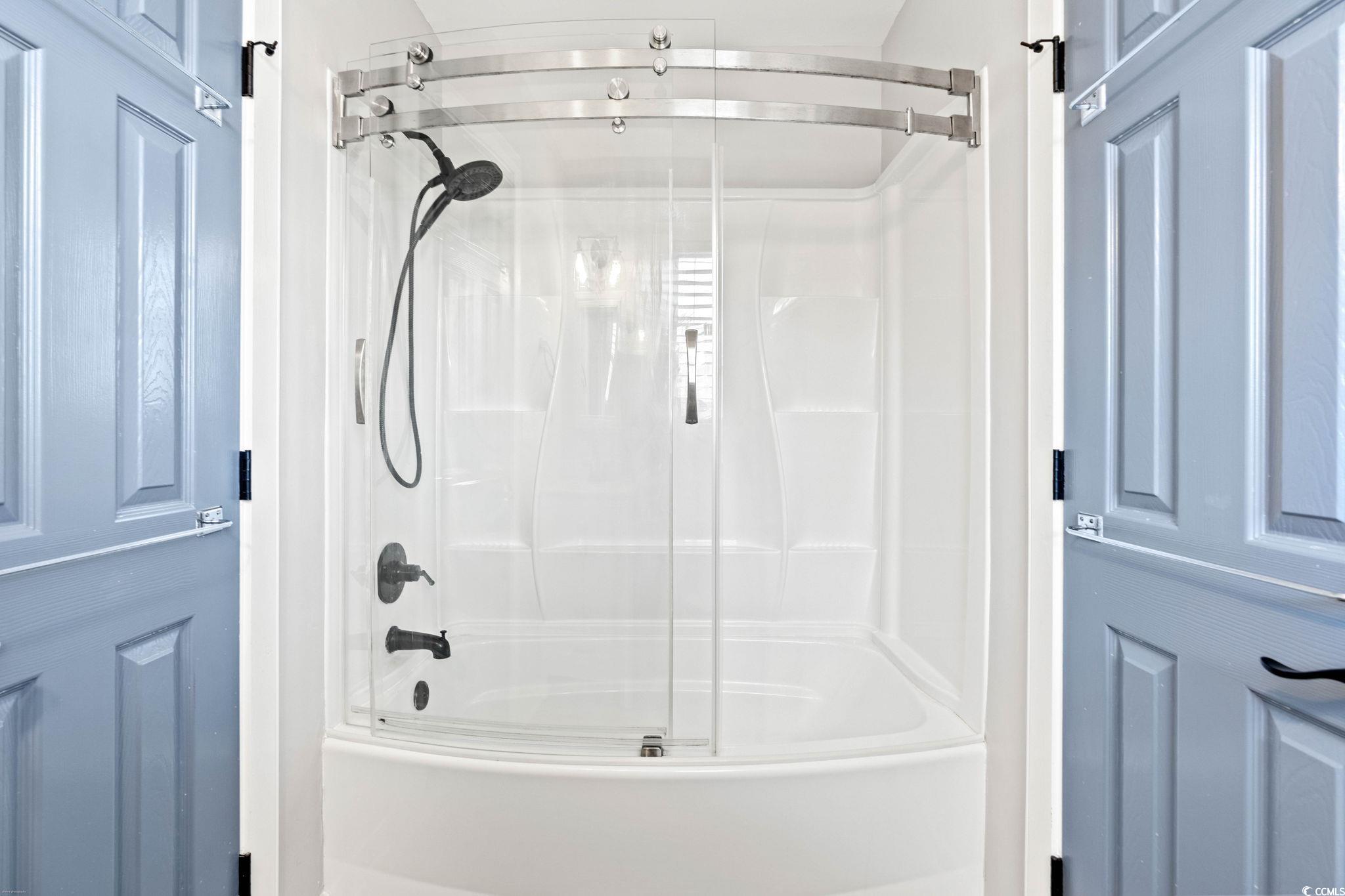 9620 Windchime Dr. Property Photo 18