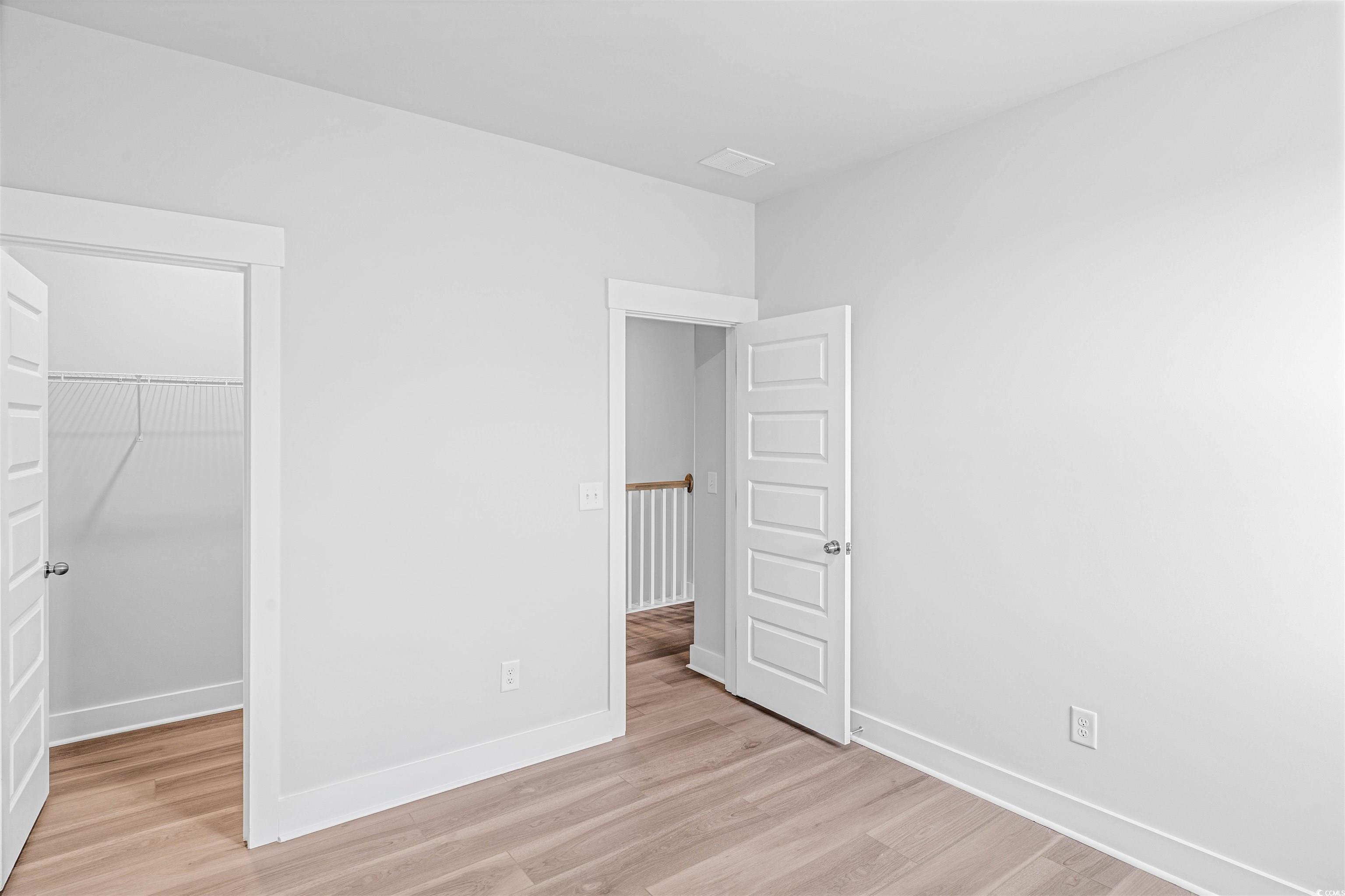225 Atlantic Breeze St. Property Photo 11