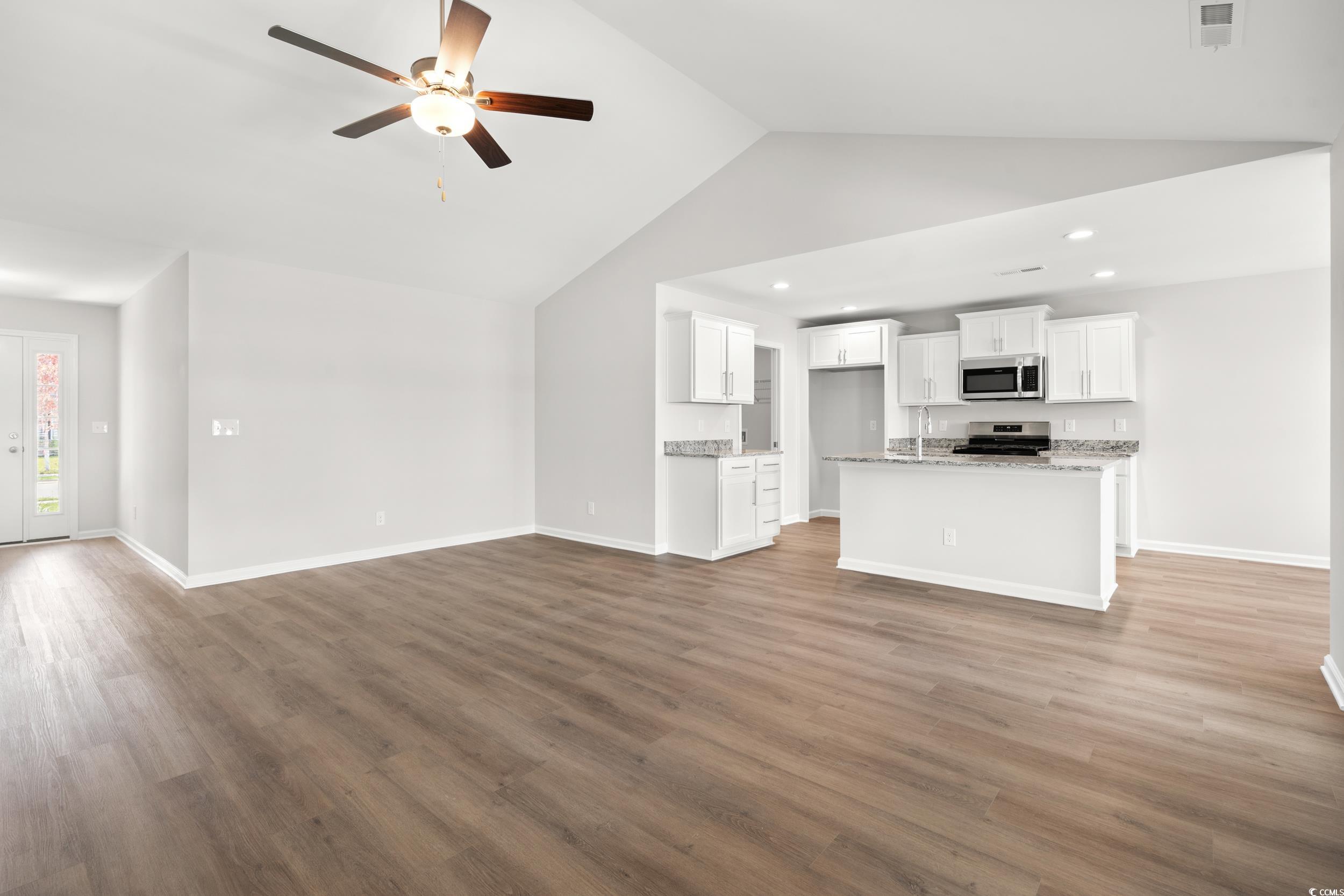 609 Woodside Dr. Property Photo 6