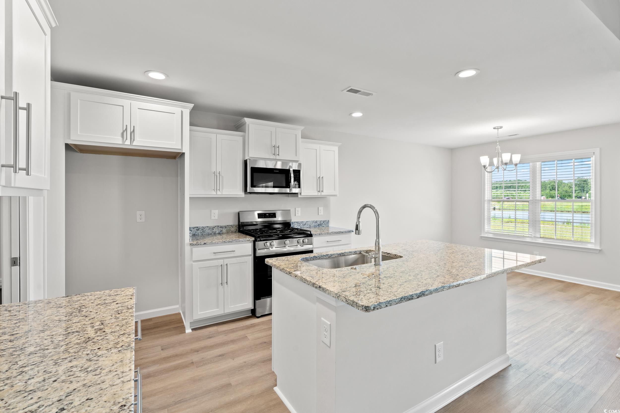 609 Woodside Dr. Property Photo 8