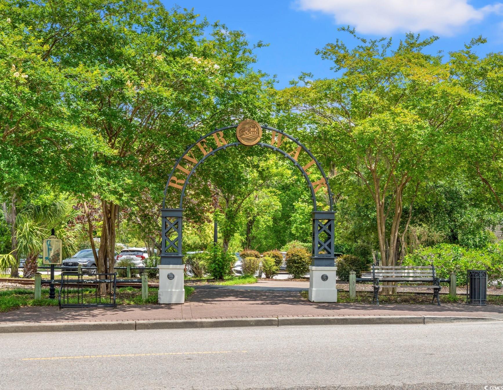 609 Woodside Dr. Property Photo 33