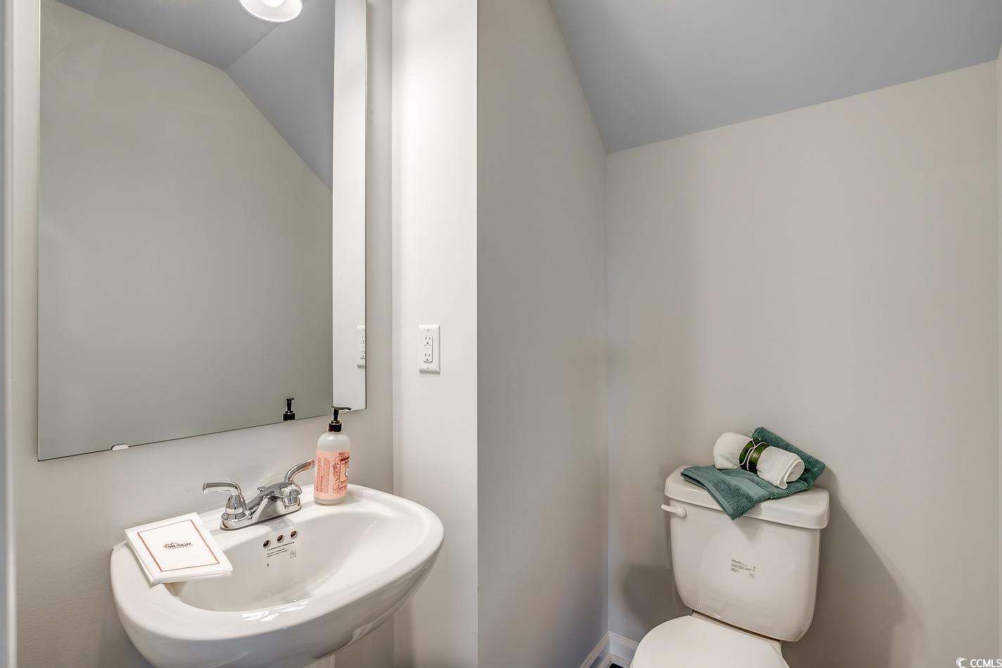 478 Goldenrod Terrace Property Photo 28