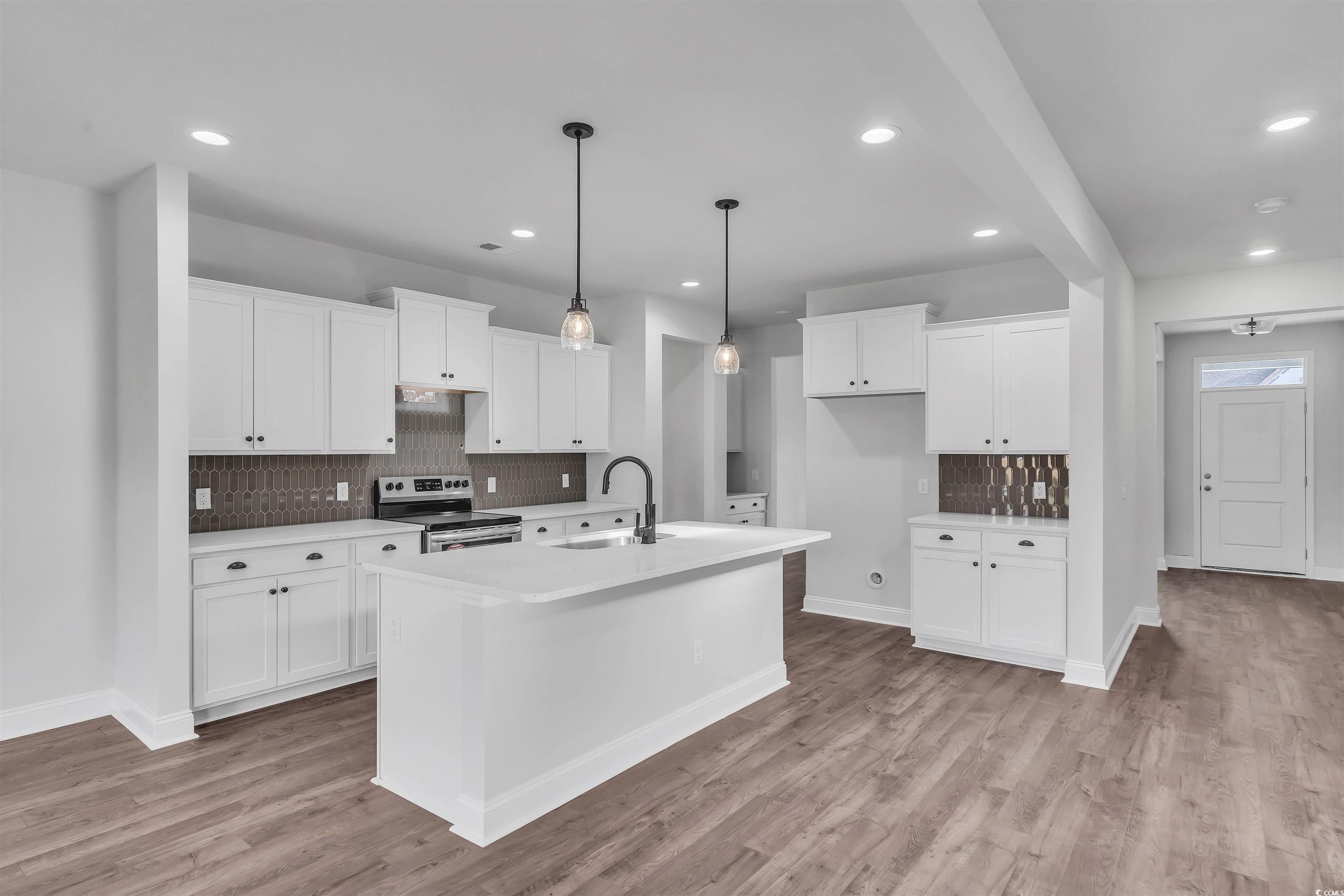 1012 Fowler Rd. Property Photo 6