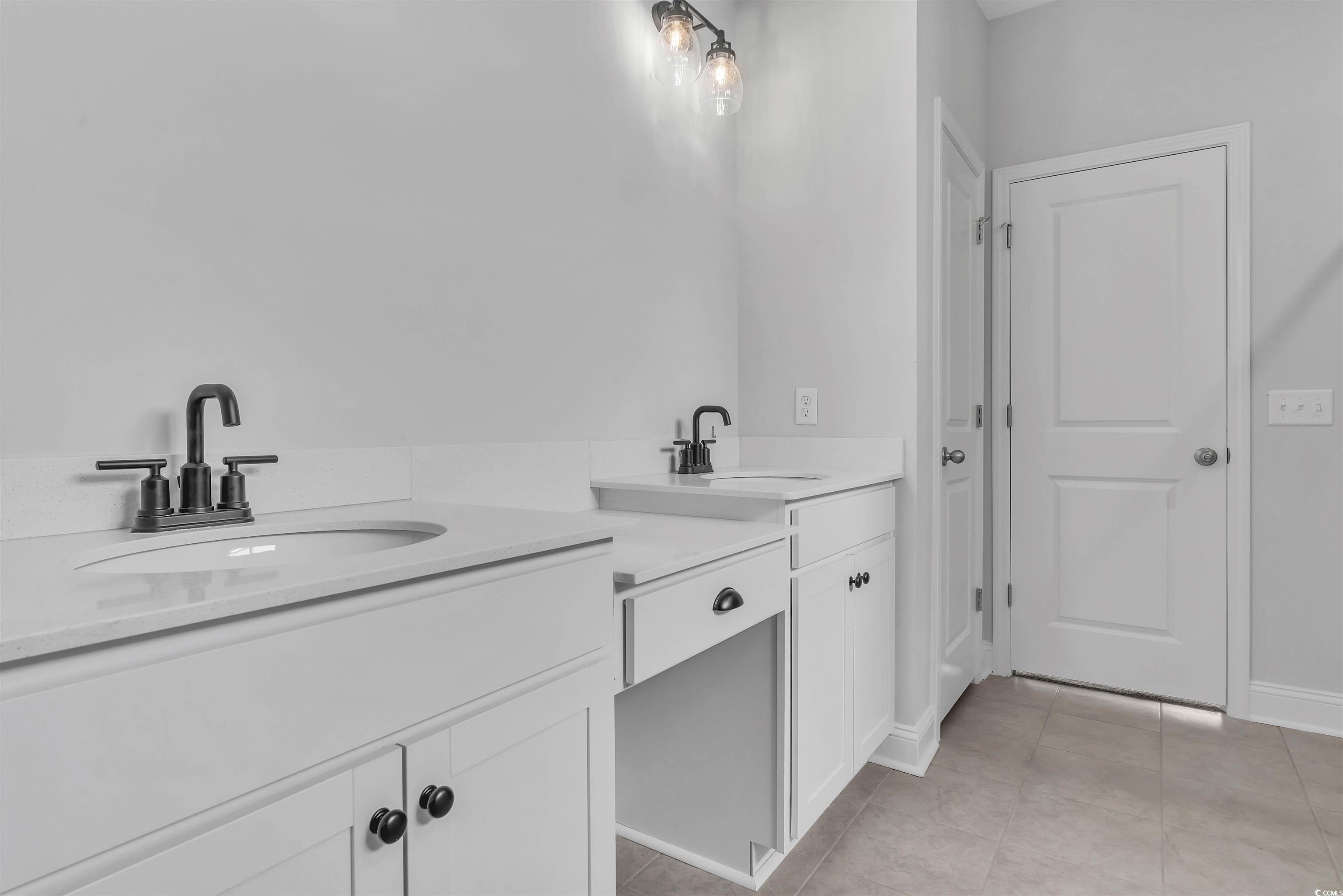 1012 Fowler Rd. Property Photo 9