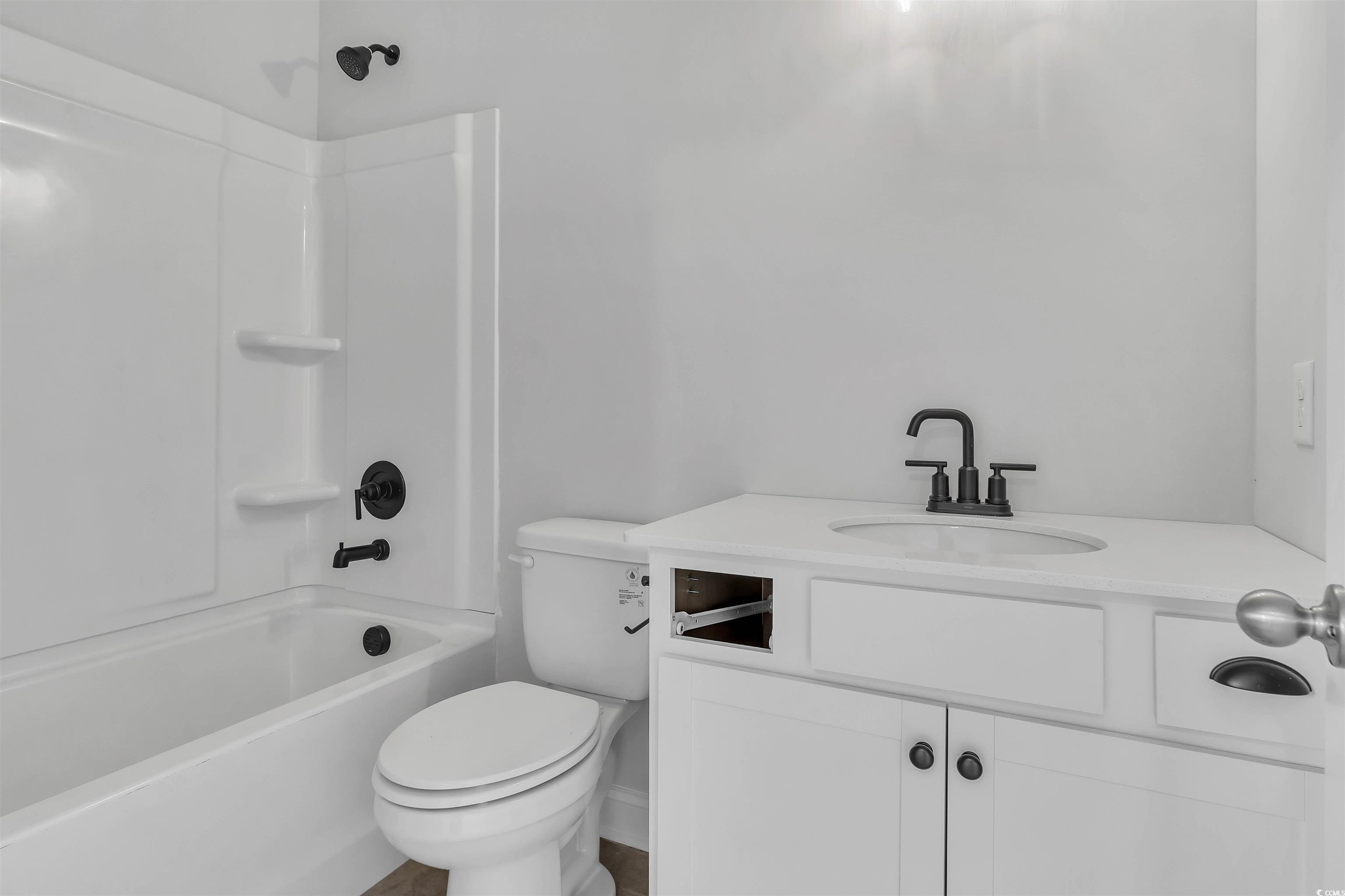 1012 Fowler Rd. Property Photo 12