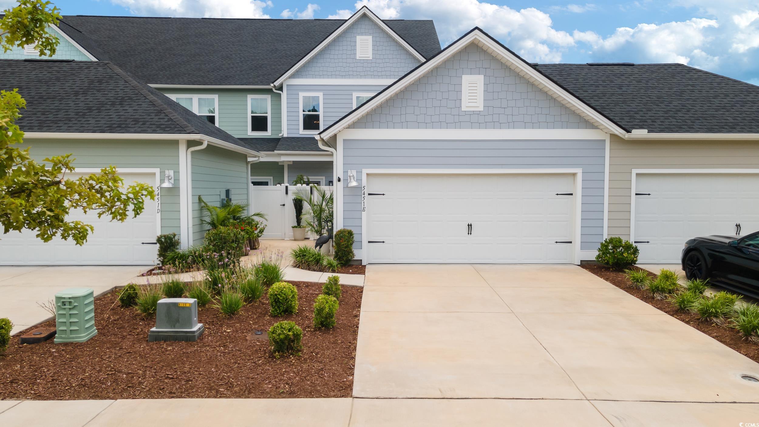 5451 Knobcone Loop Property Photo 1