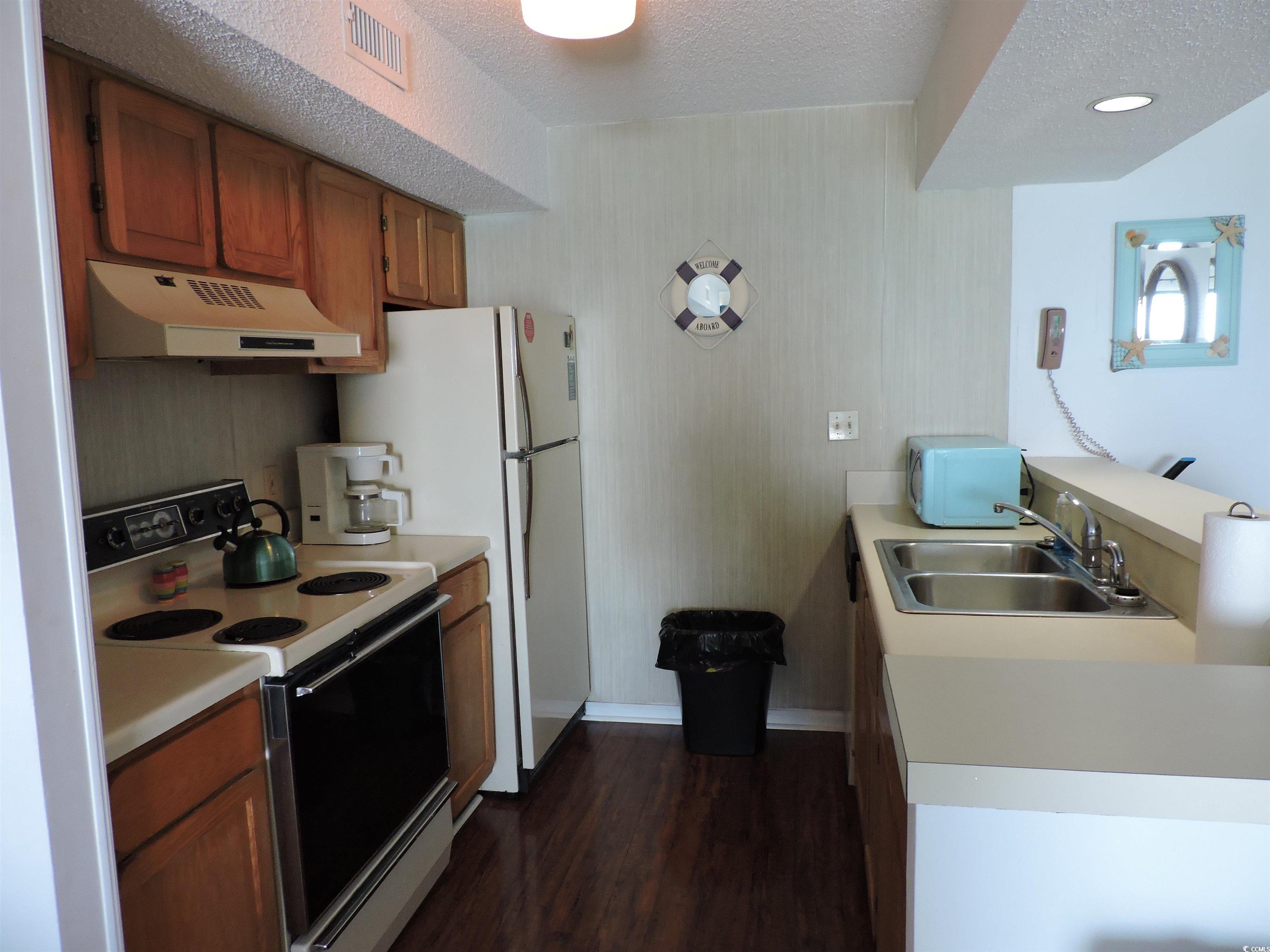 2500 N Ocean Blvd. Property Photo 12