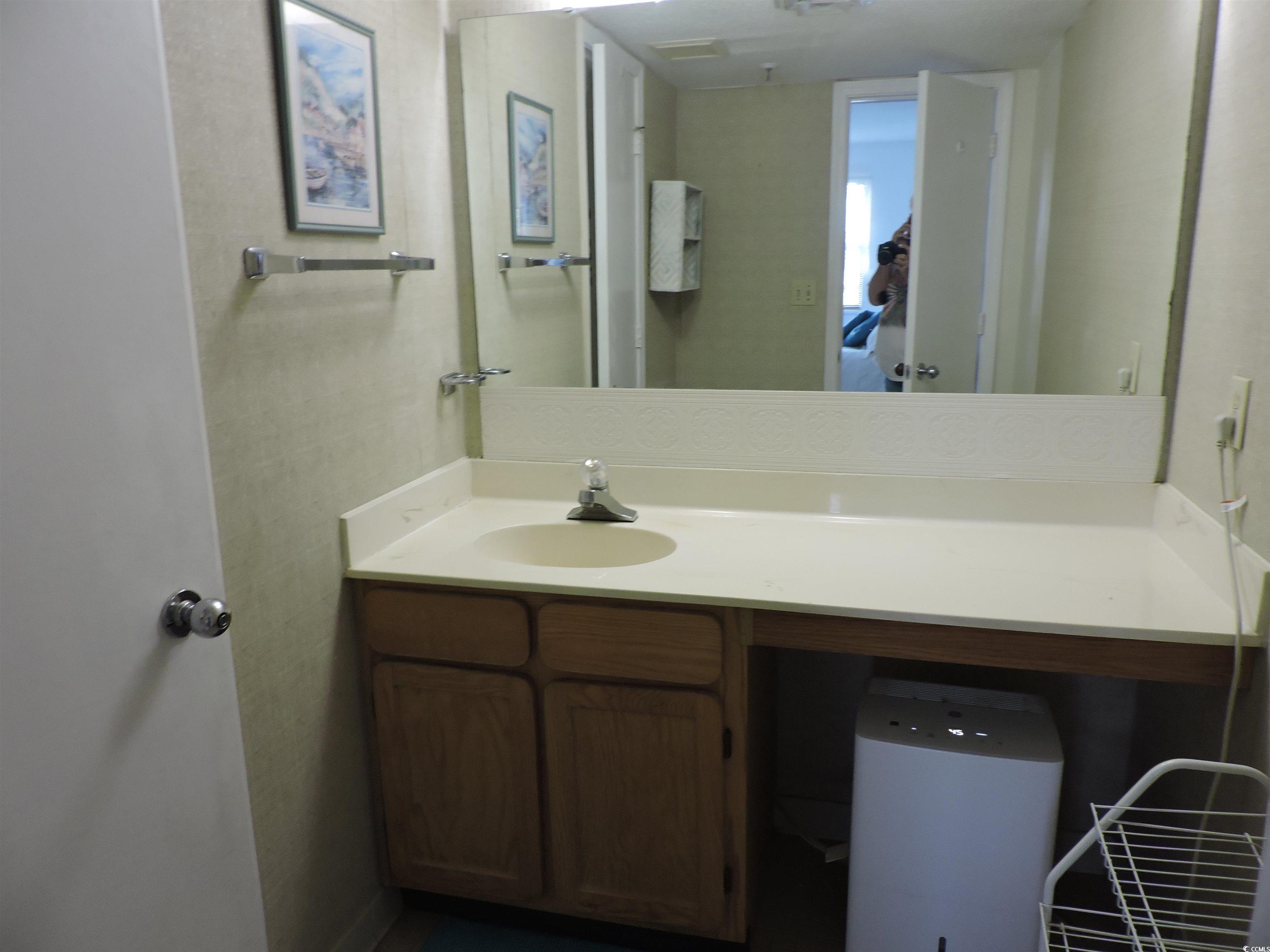 2500 N Ocean Blvd. Property Photo 22