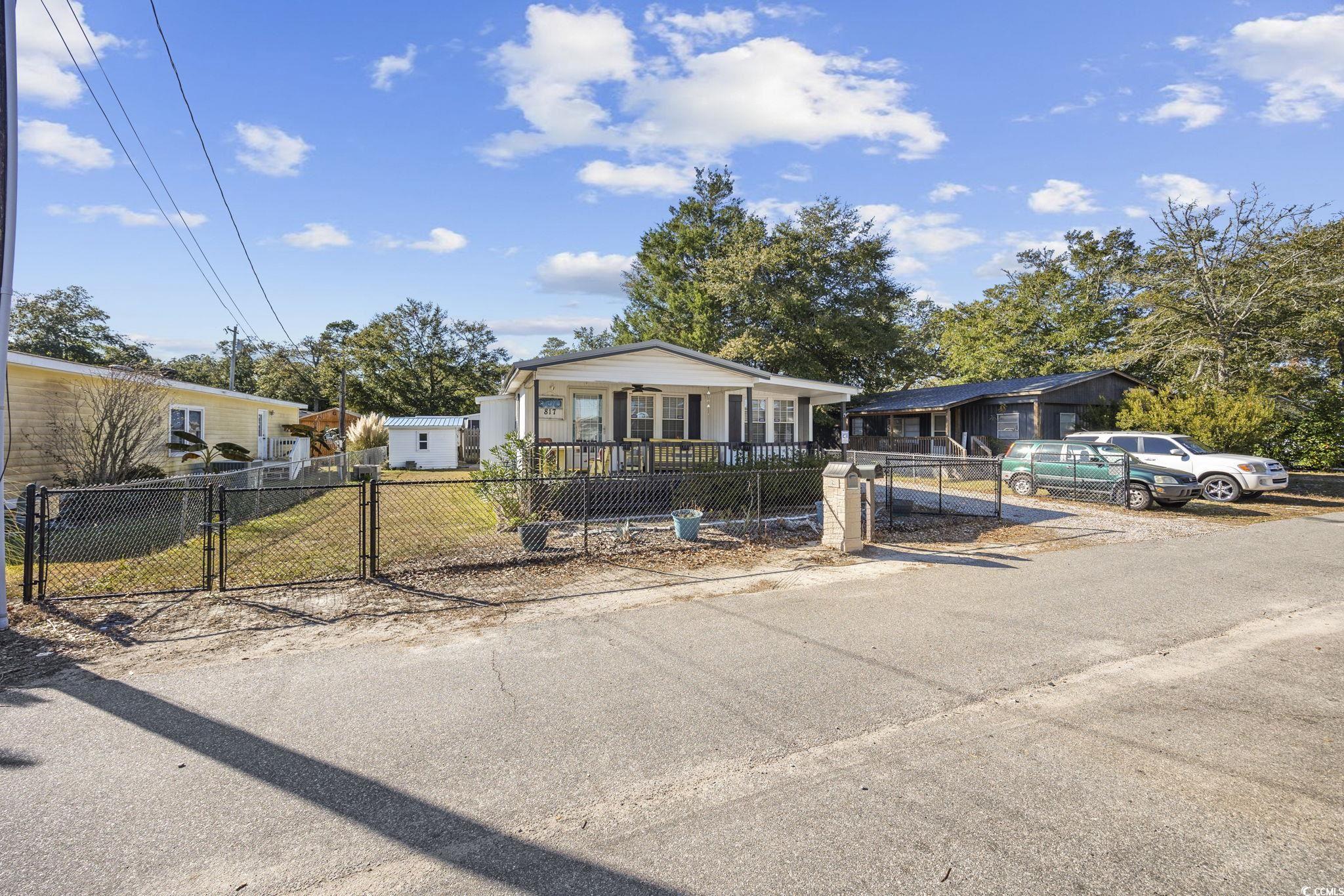 817 Wayne St. Property Photo 3