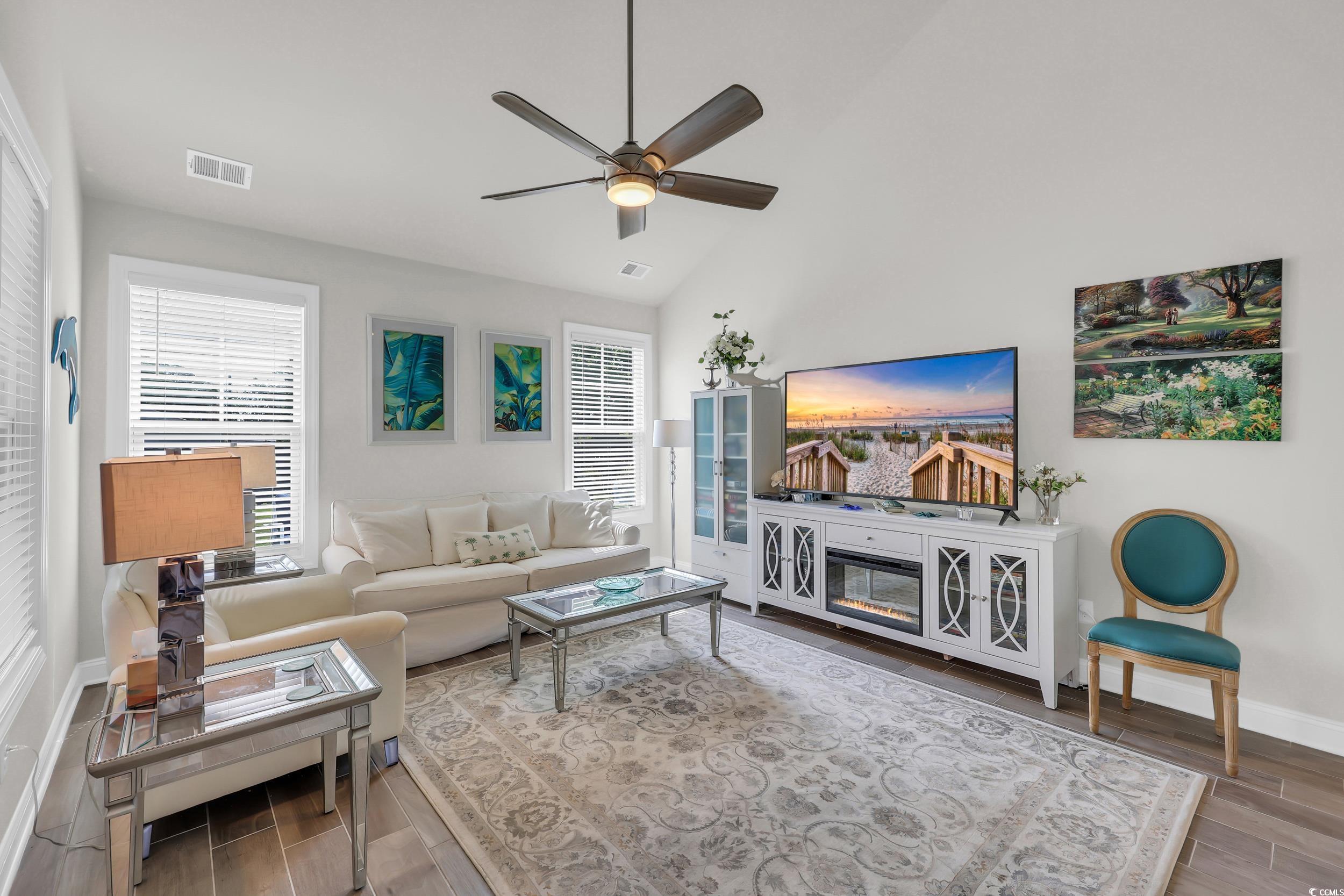 2766 Stellar Loop Property Photo 12