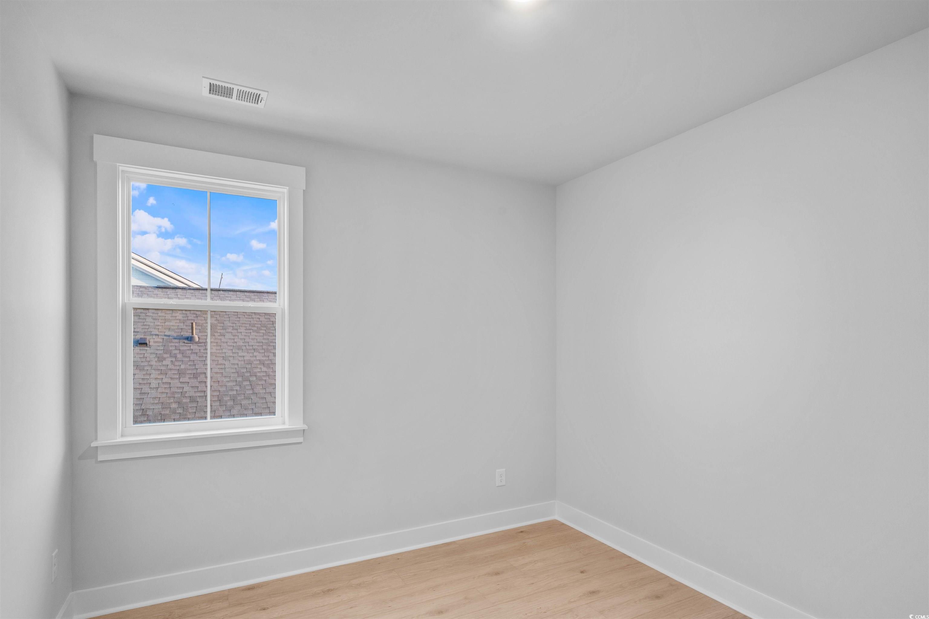 221 Atlantic Breeze St. Property Photo 16