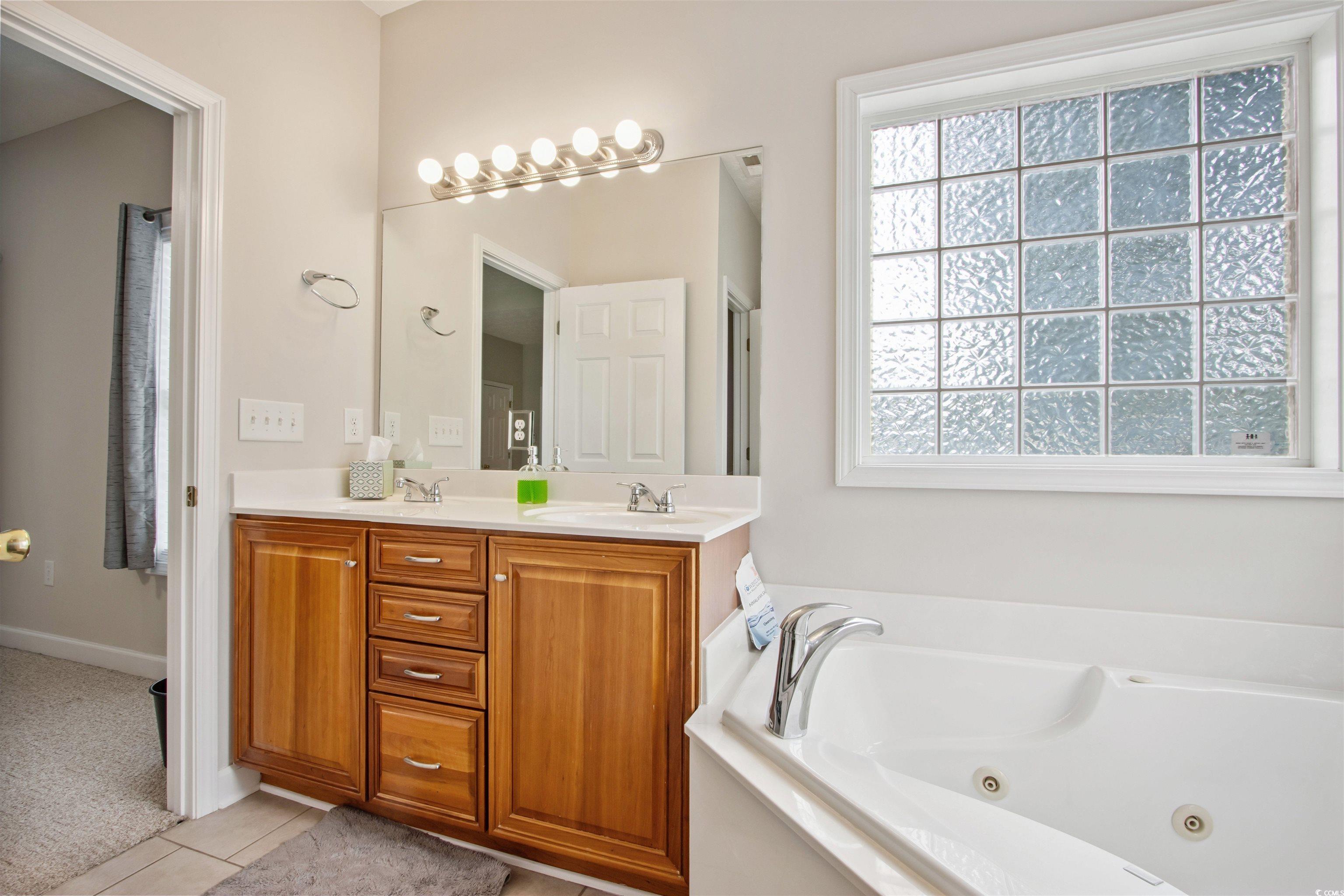 2516744 Property Photo 12