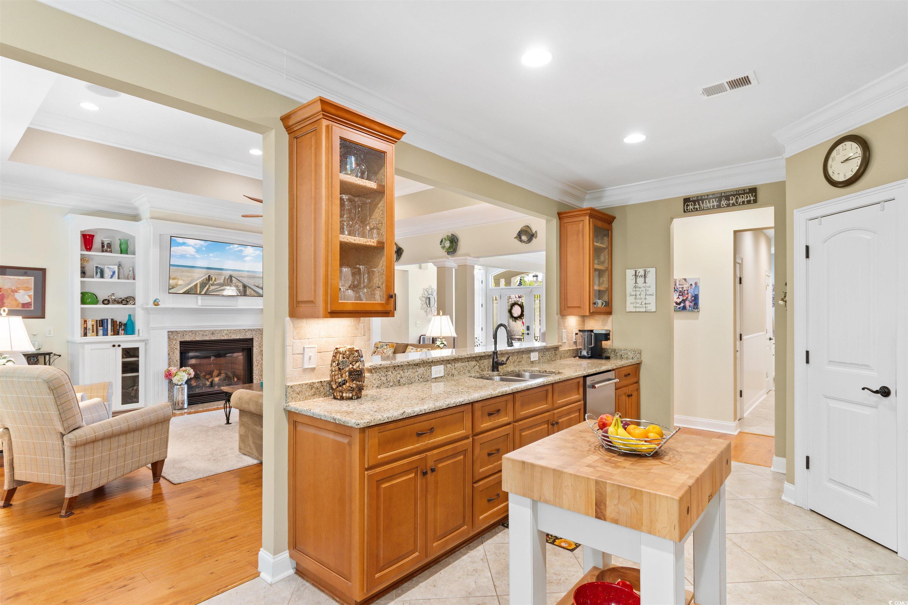 60 Springtime Ct. Property Photo 9