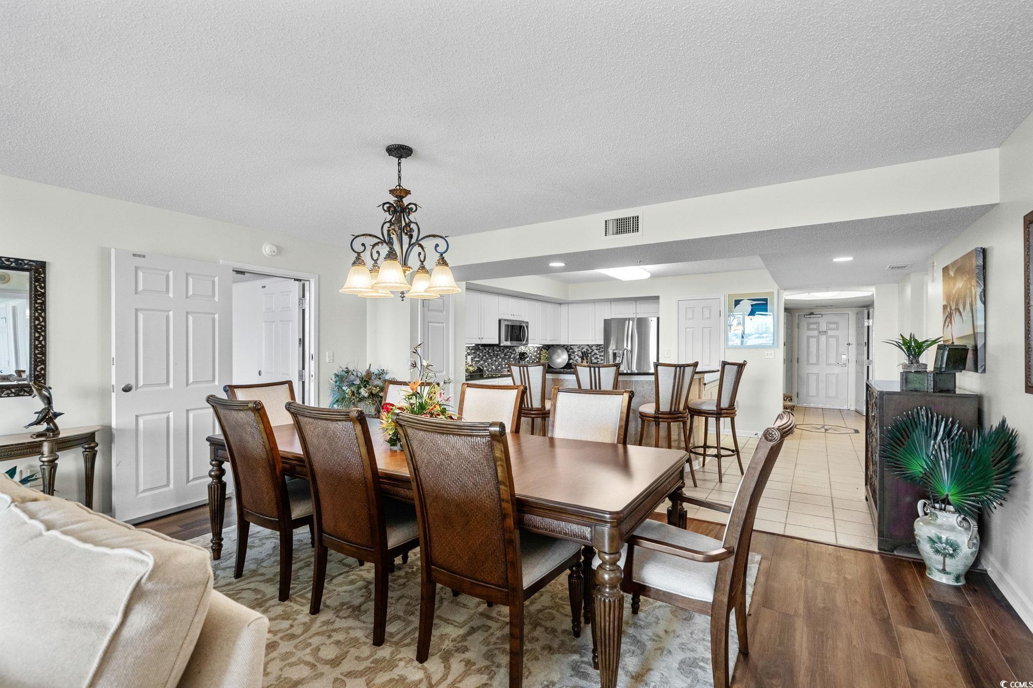 2151 Bridgeview Ct. Property Photo 4