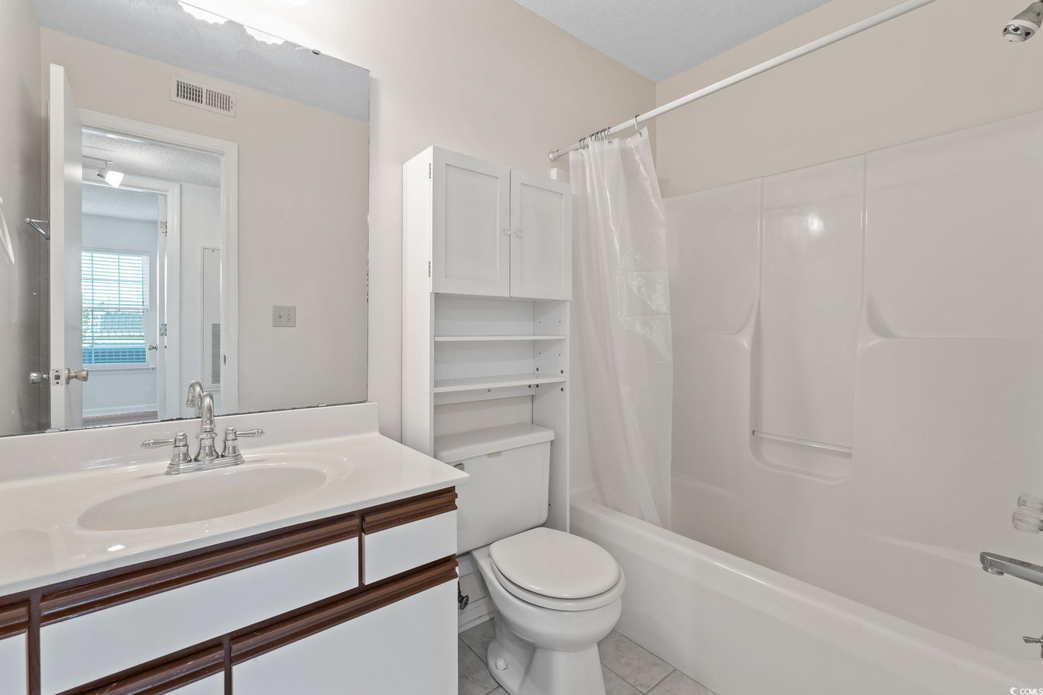 2122 Clearwater Dr. Property Photo 13