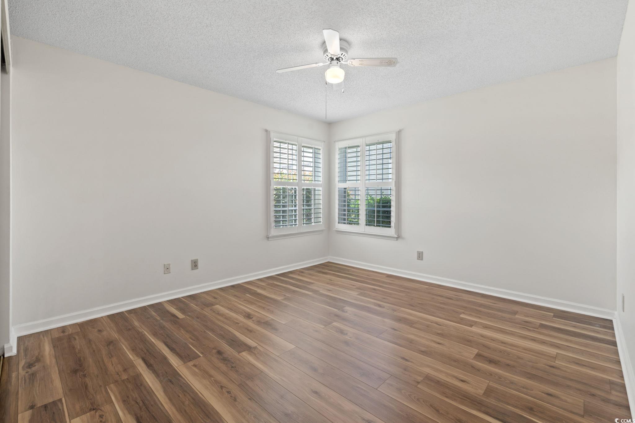 2122 Clearwater Dr. Property Photo 15