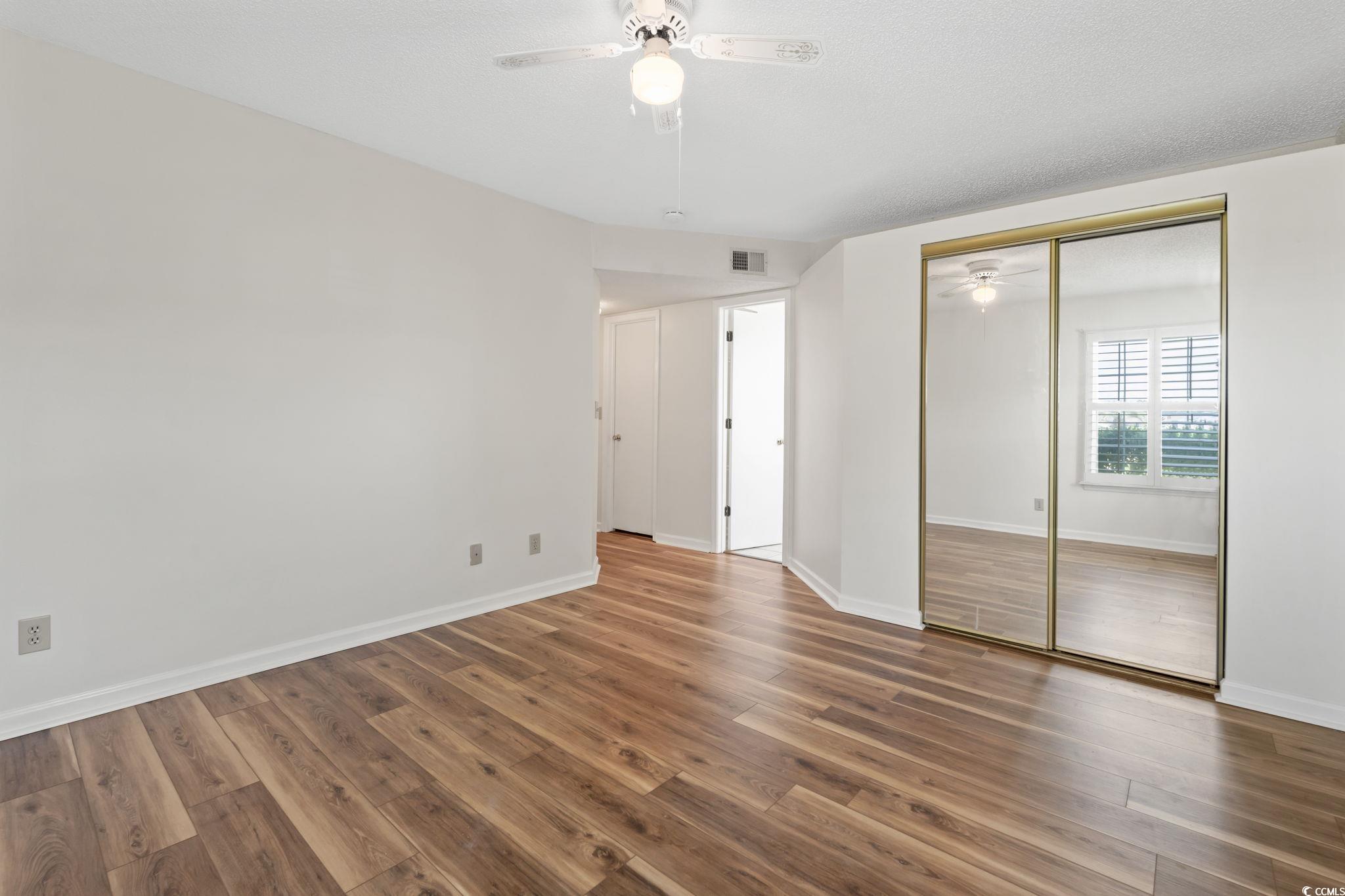 2122 Clearwater Dr. Property Photo 16