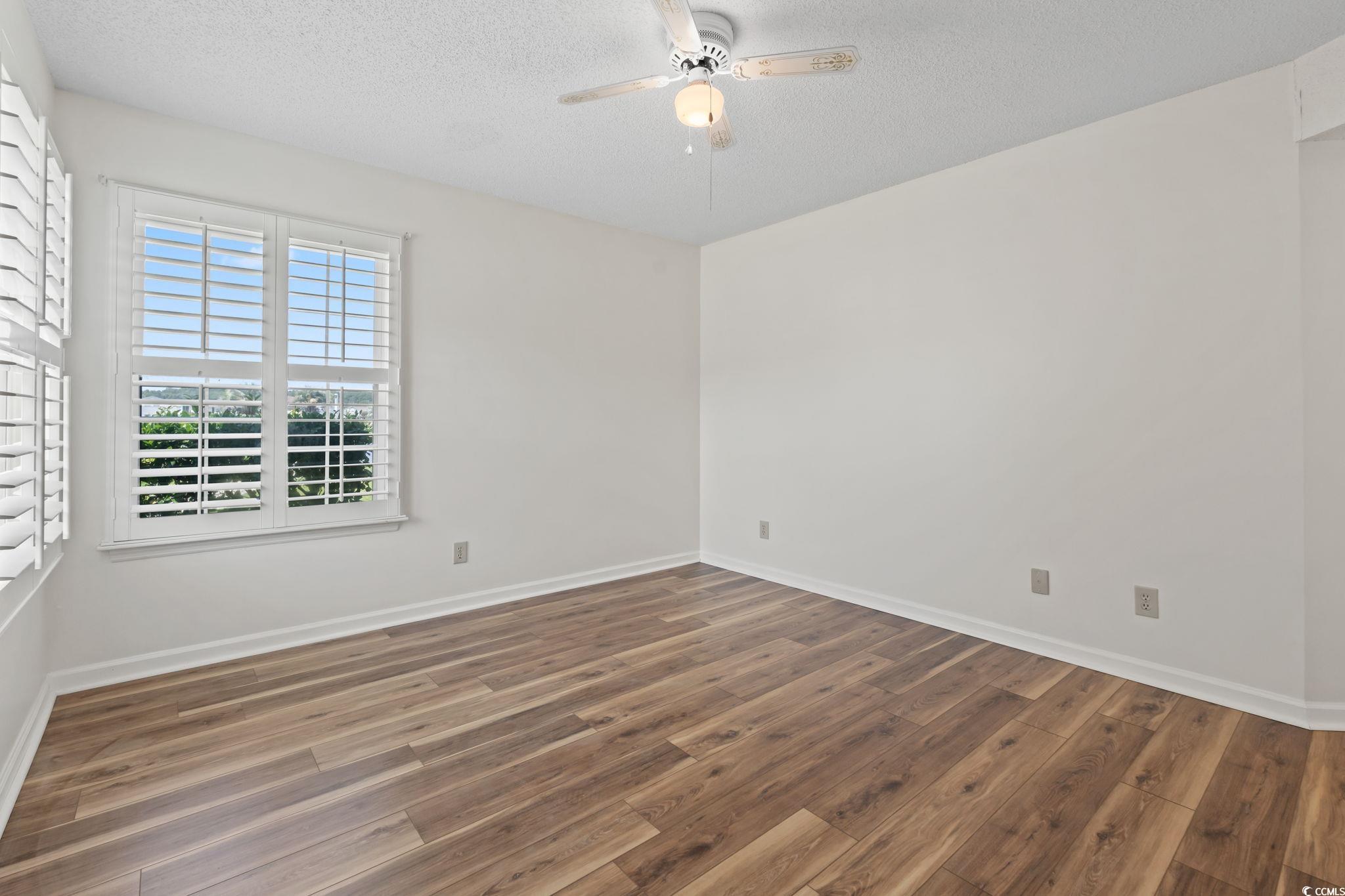 2122 Clearwater Dr. Property Photo 17