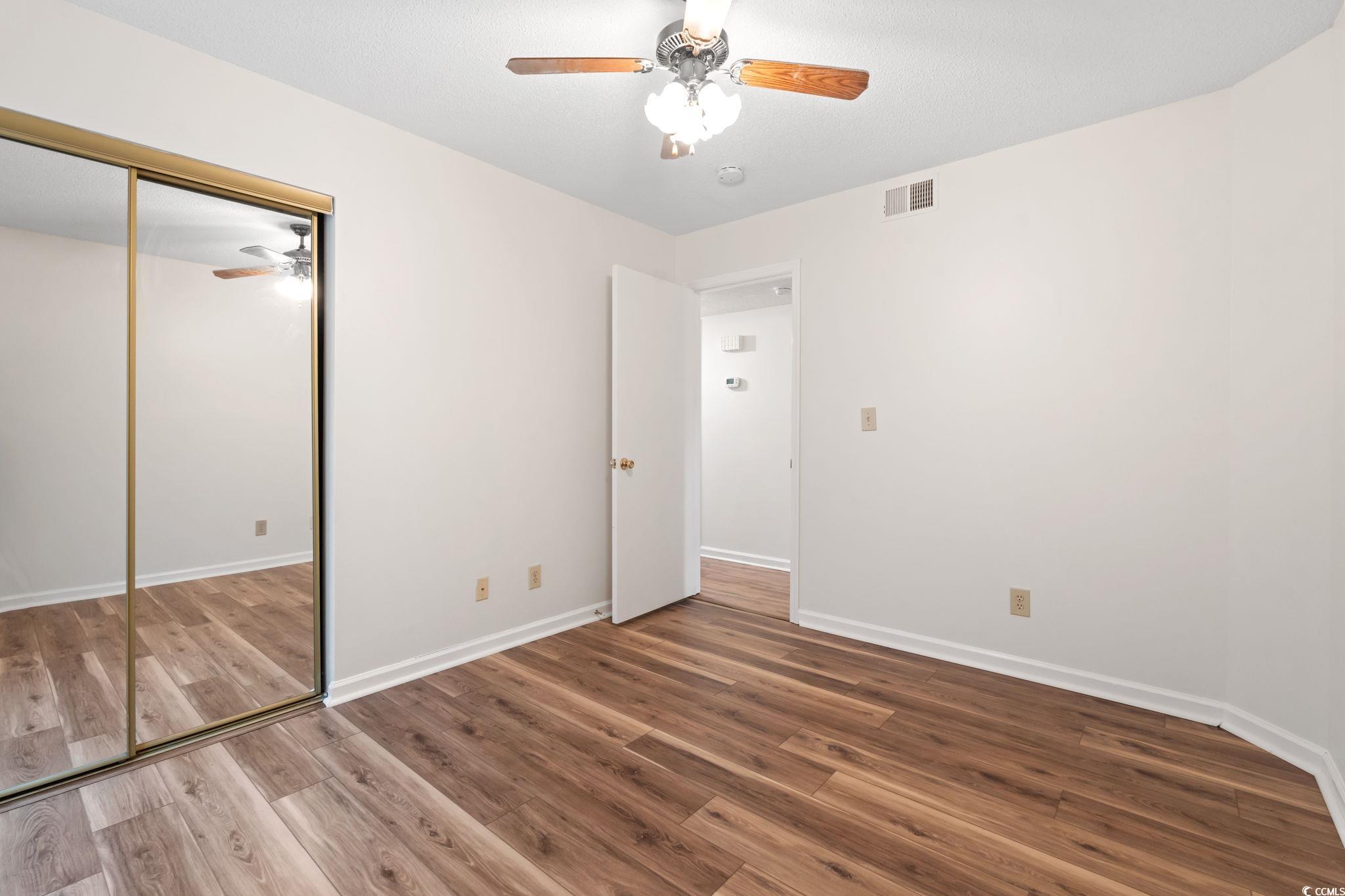 2122 Clearwater Dr. Property Photo 25
