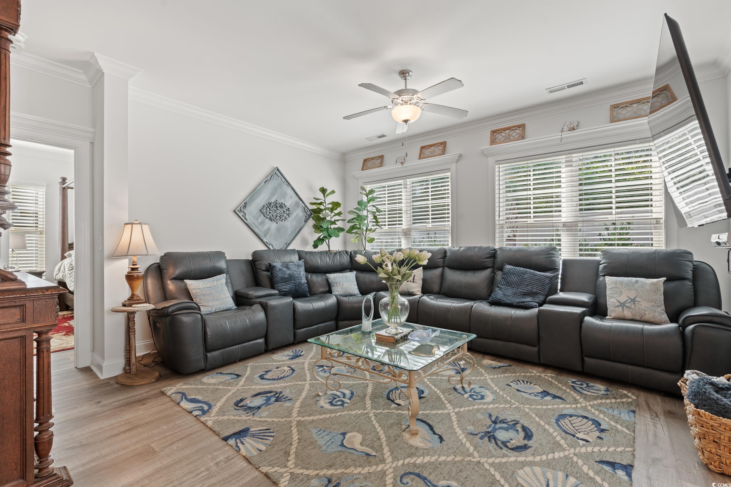 1300 Doubloon Dr. Property Photo 10
