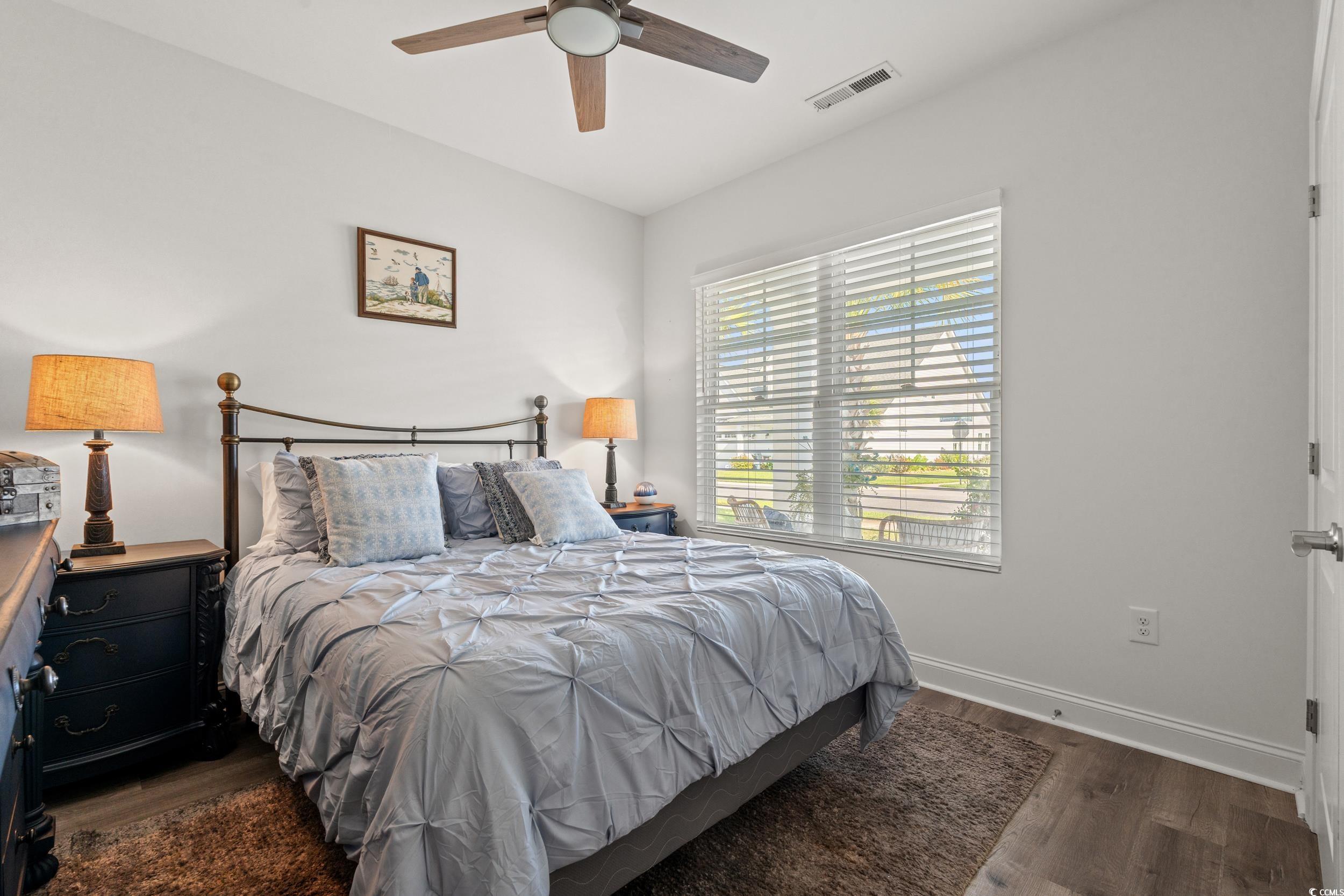 1300 Doubloon Dr. Property Photo 17