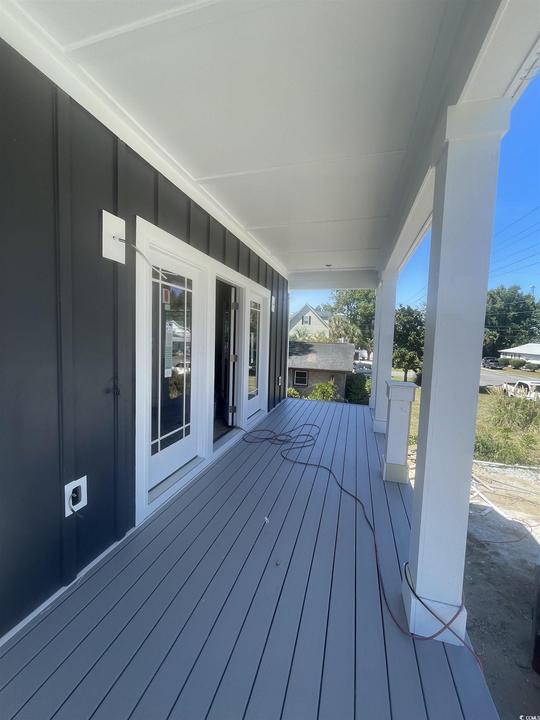 723 10th Ave. S Property Photo 2