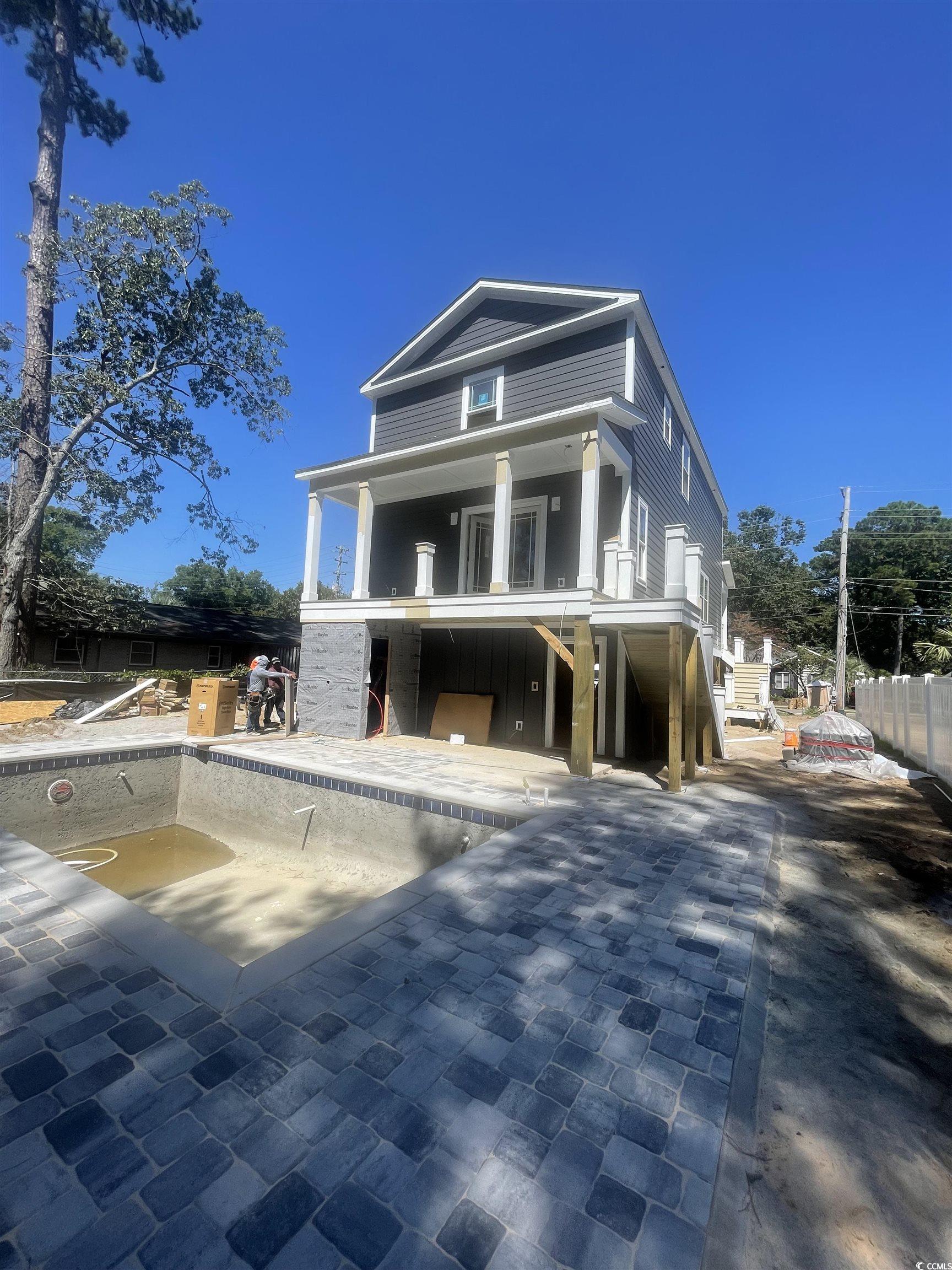 723 10th Ave. S Property Photo 3