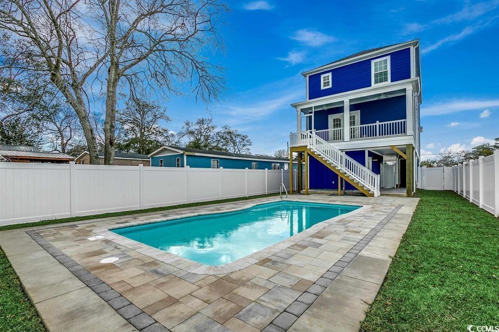 723 10th Ave. S Property Photo 16