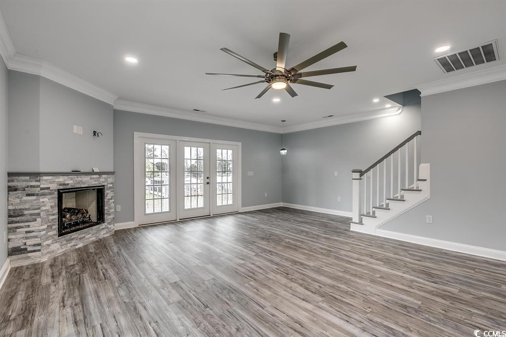 723 10th Ave. S Property Photo 17