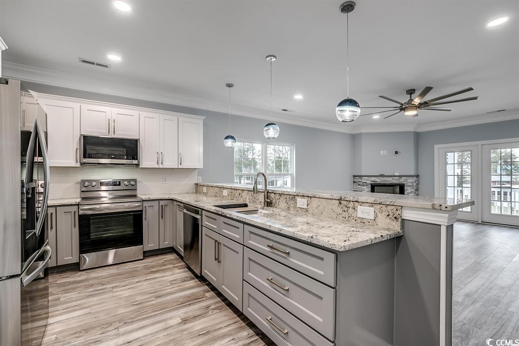 723 10th Ave. S Property Photo 18