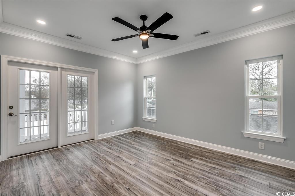 723 10th Ave. S Property Photo 26