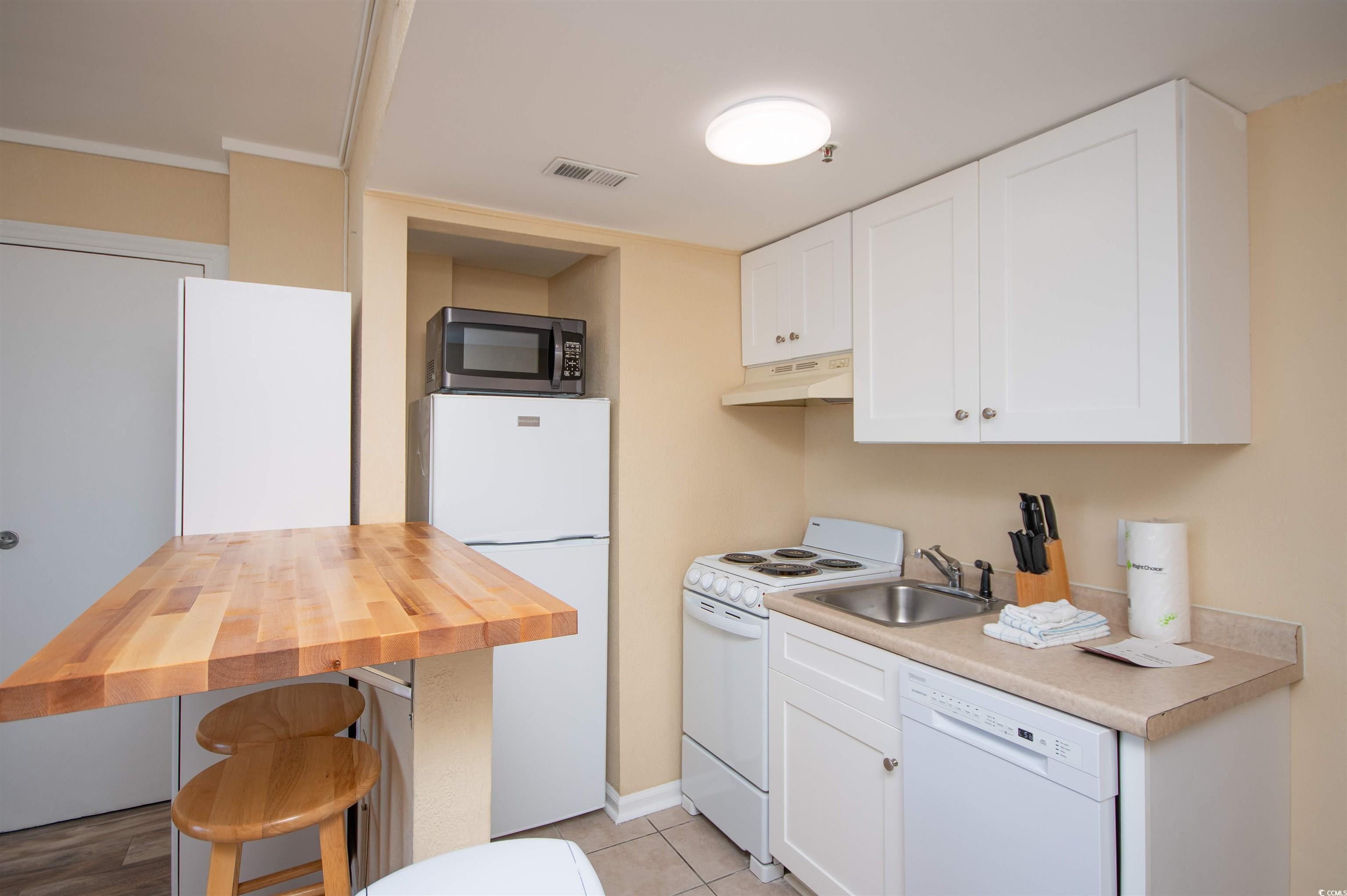 2310 N Ocean Blvd. Property Photo 11