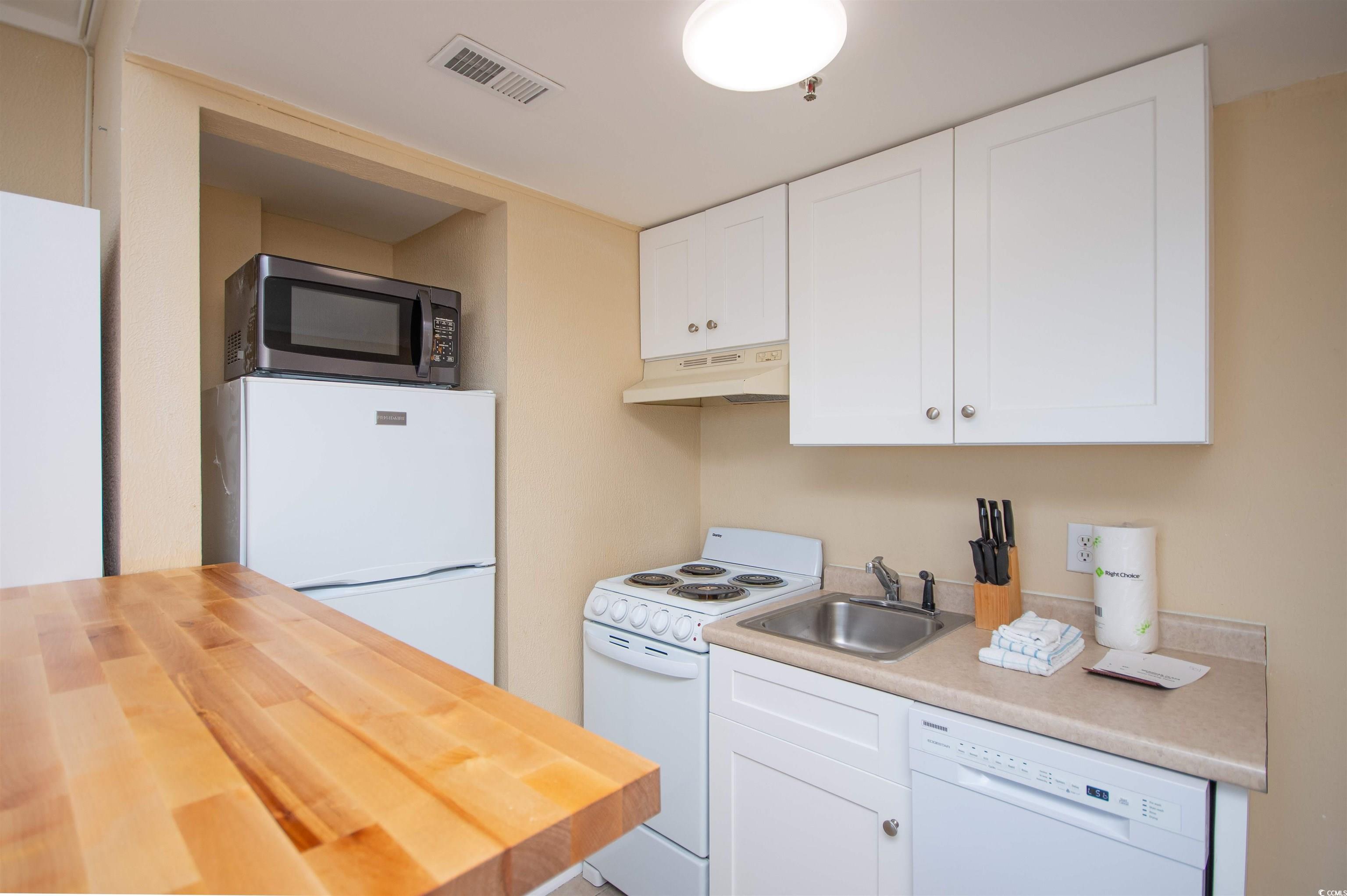 2310 N Ocean Blvd. Property Photo 12