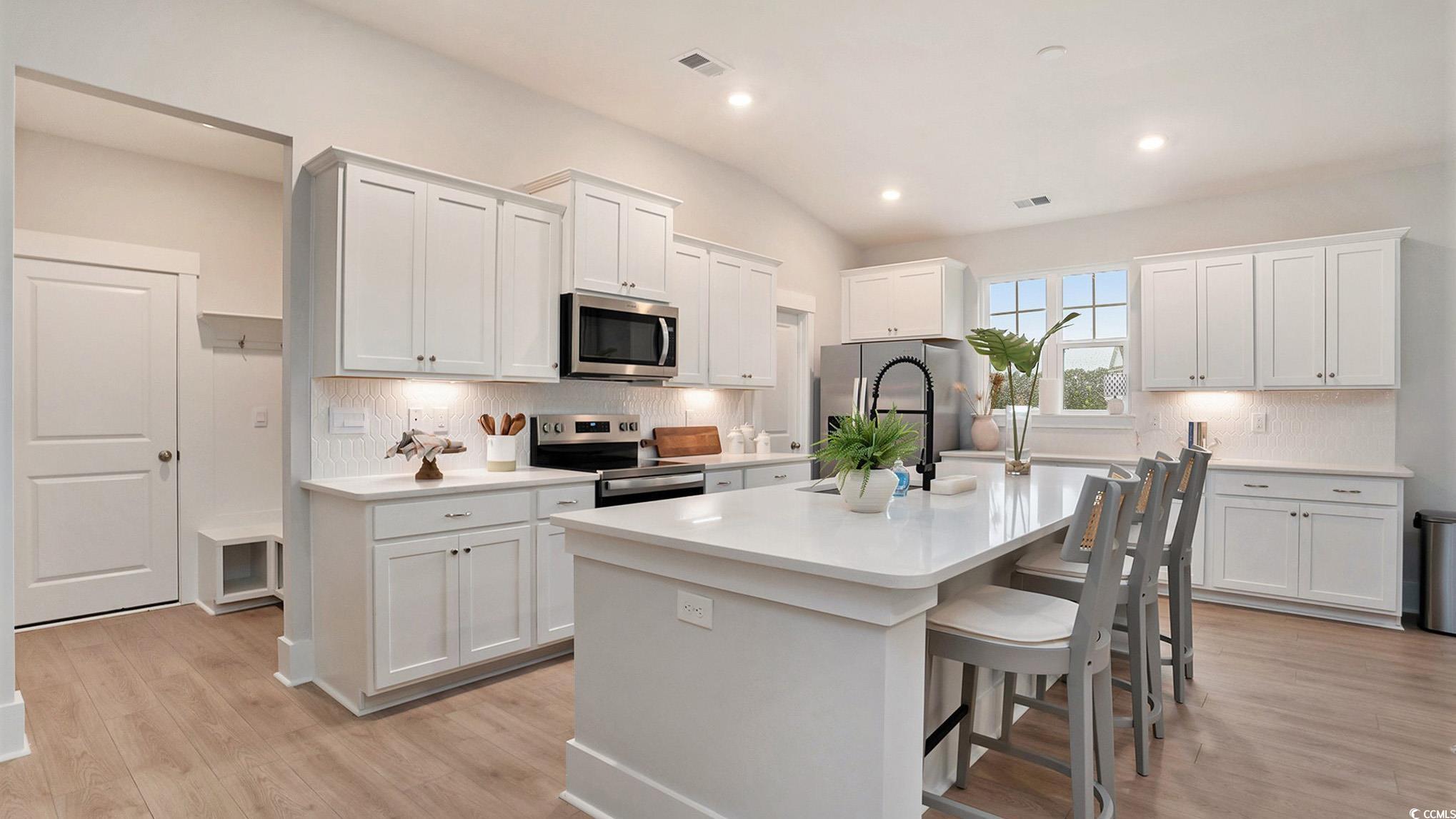 125 Keithland Dr. Property Photo 4