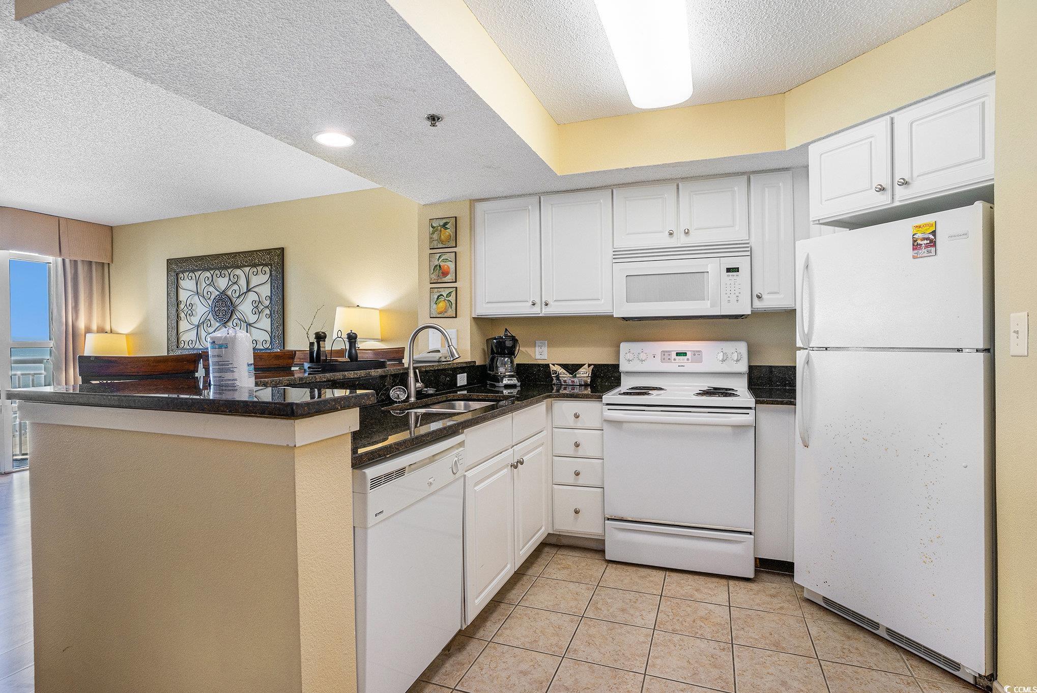 2504 N Ocean Blvd. Property Photo 8