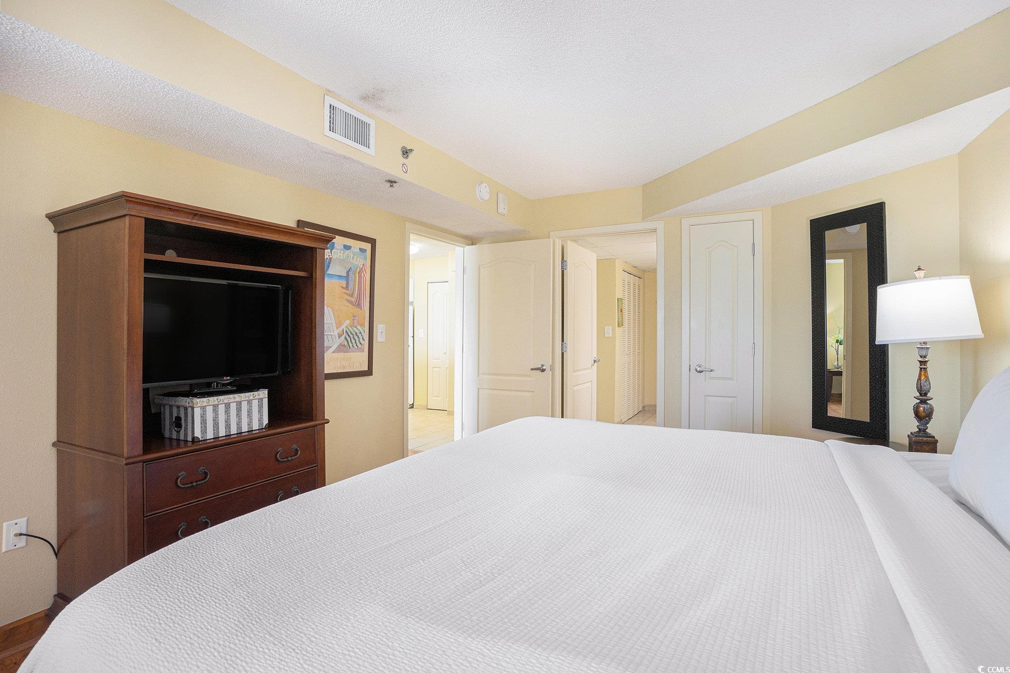 2504 N Ocean Blvd. Property Photo 13