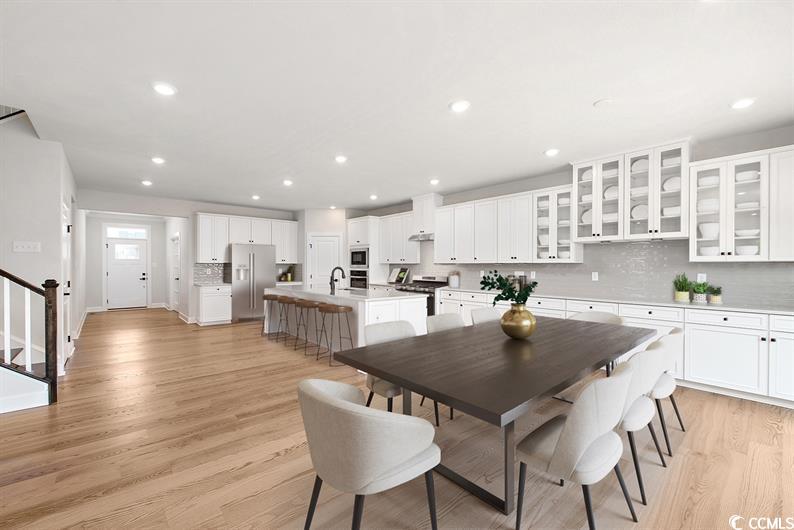 4012 Viola Loop Property Photo 3