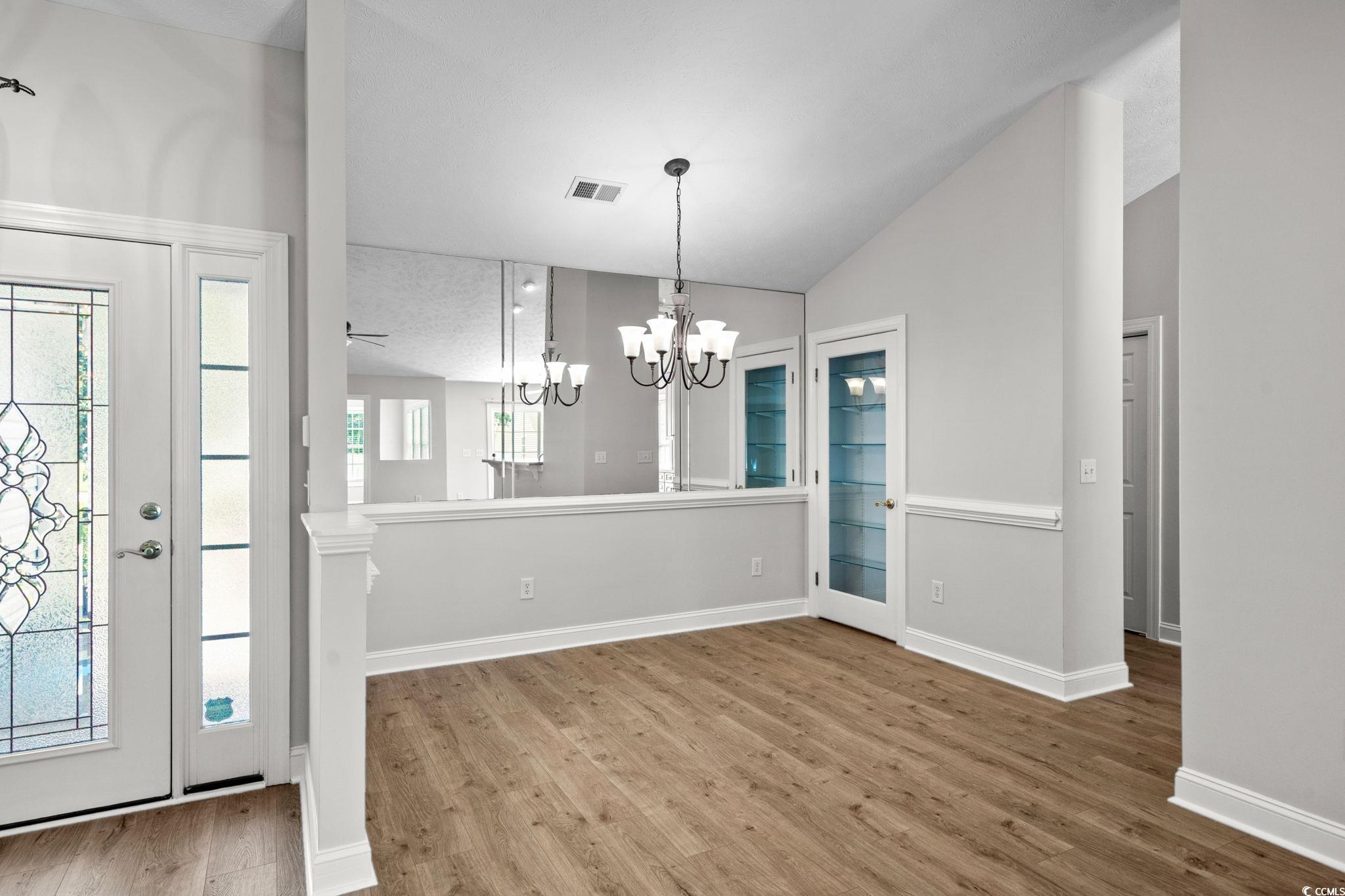 3845 Camden Dr. Property Photo 16